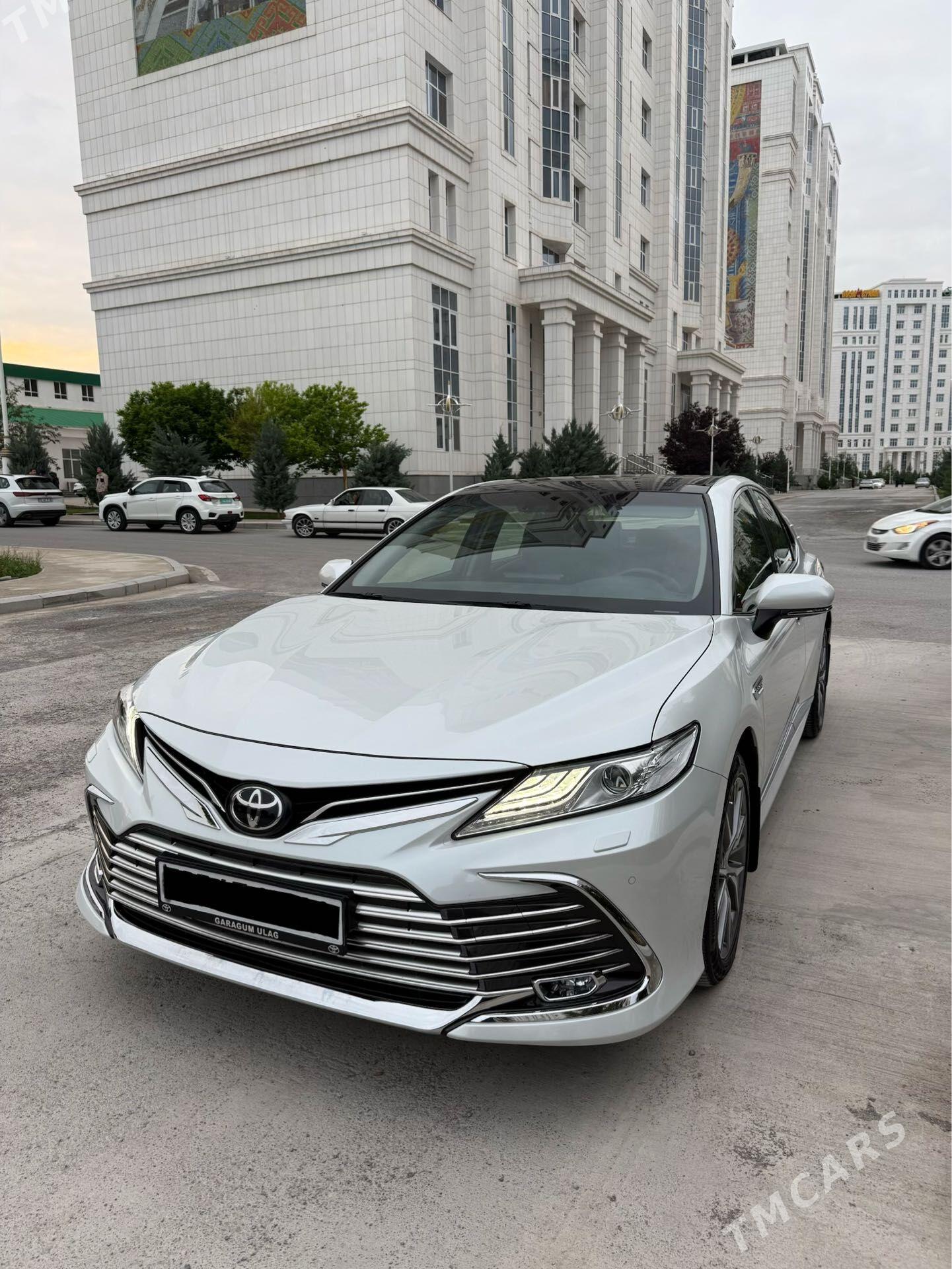 Toyota Camry 2023 - 770 000 TMT - 16-njy tapgyr - img 1