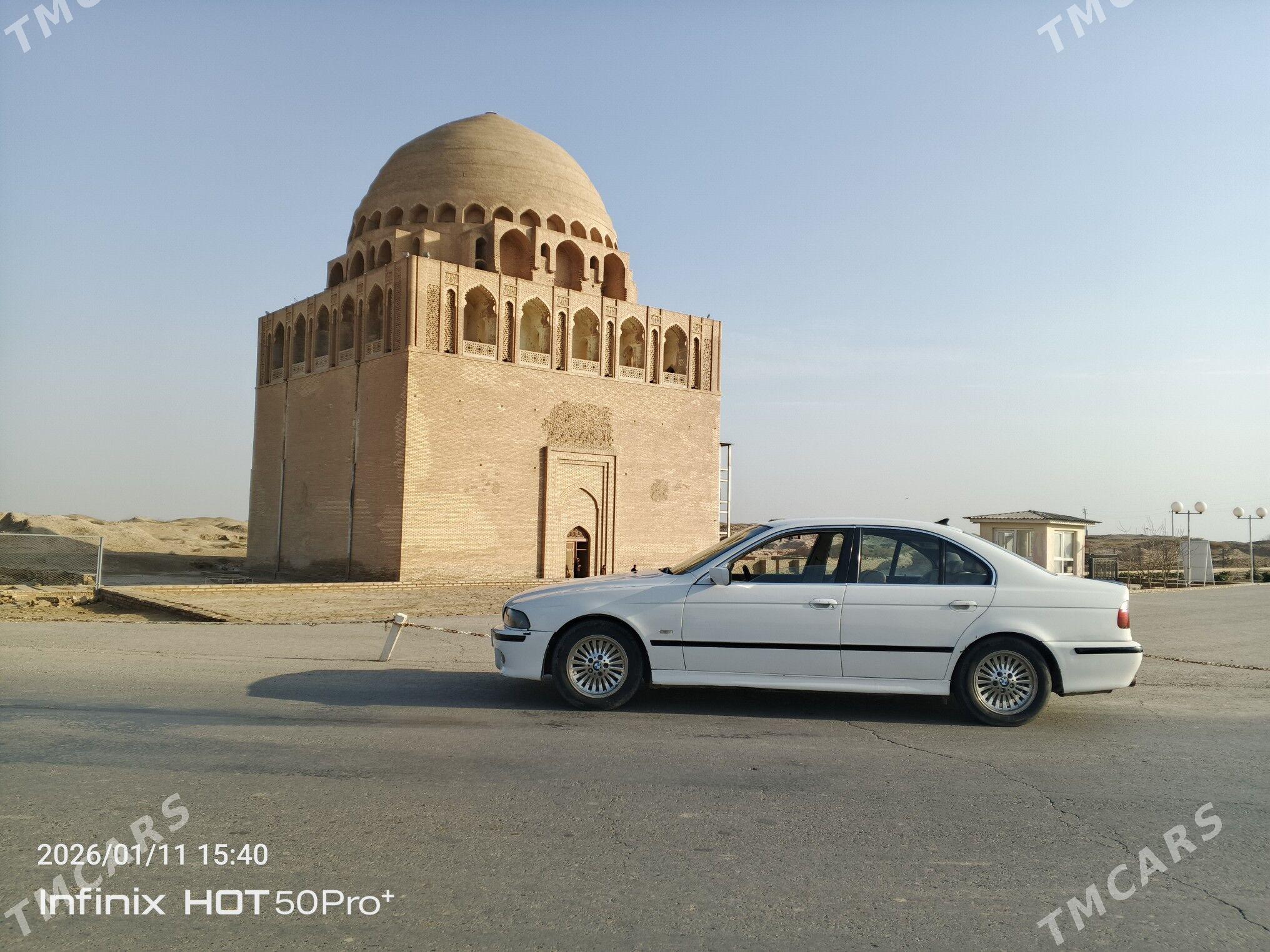 BMW E39 1997 - 85 000 TMT - Мары - img 1