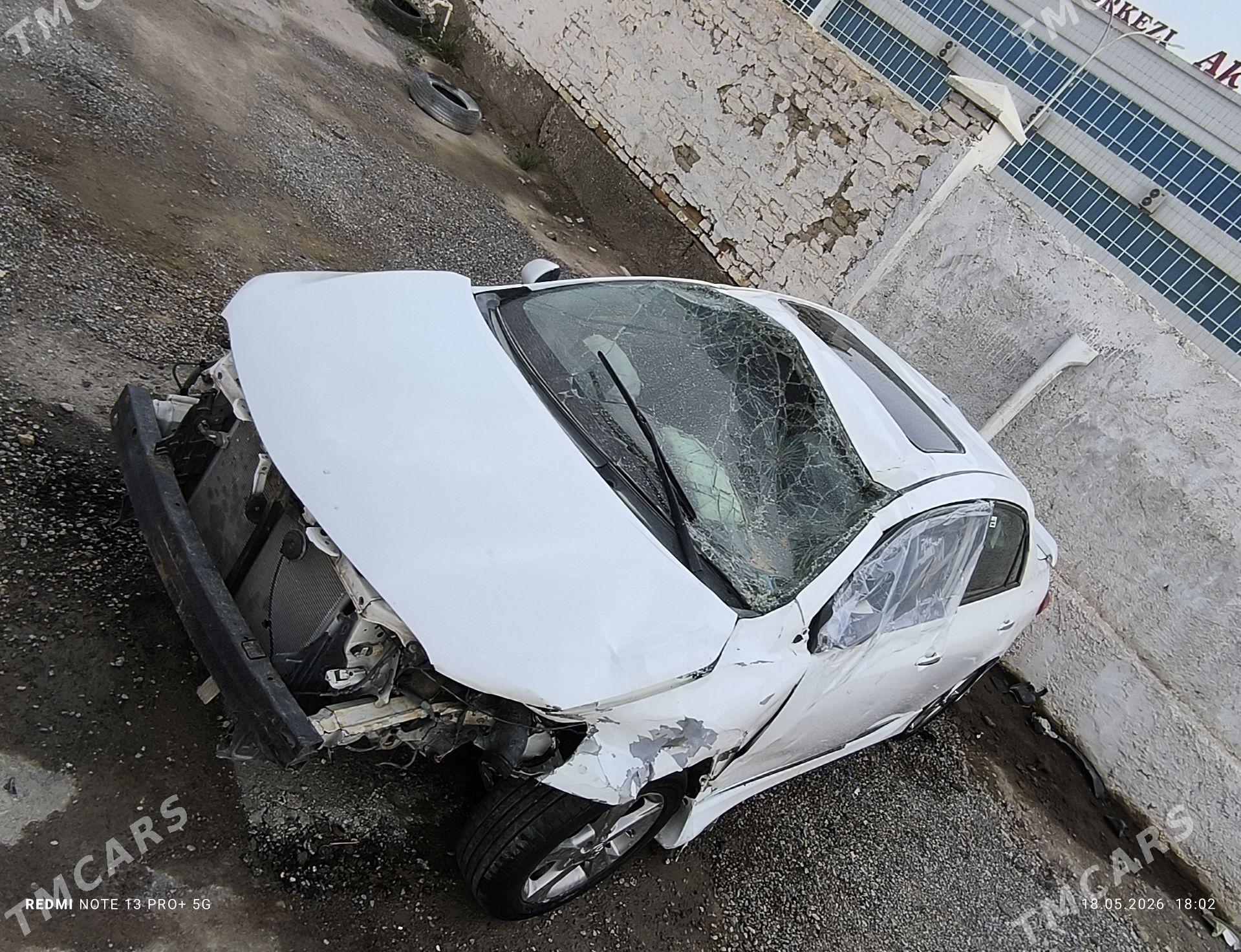 Toyota Corolla 2012 - 138 000 TMT - Мары - img 1