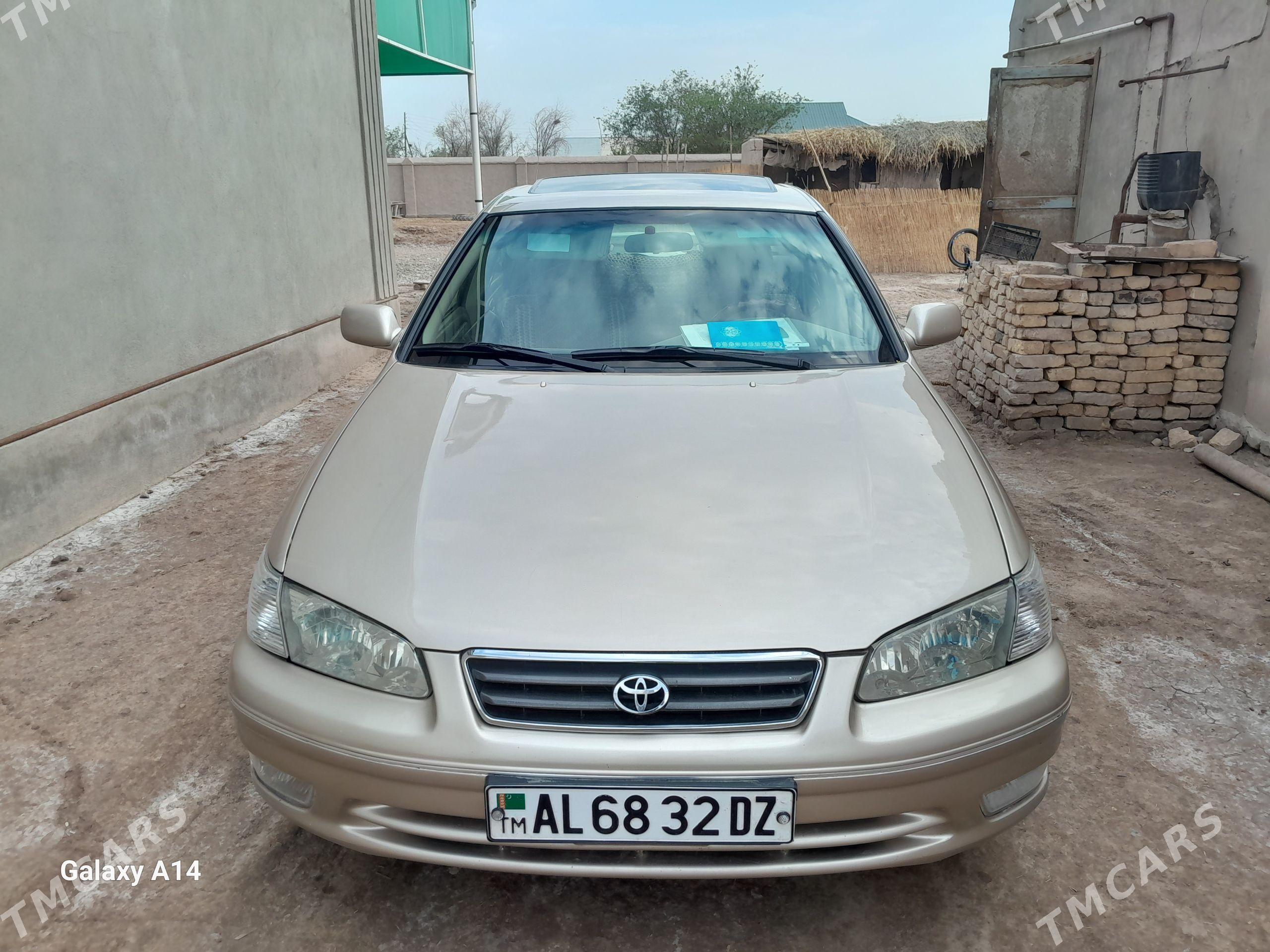 Toyota Camry 2001 - 190 000 TMT - Akdepe - img 1