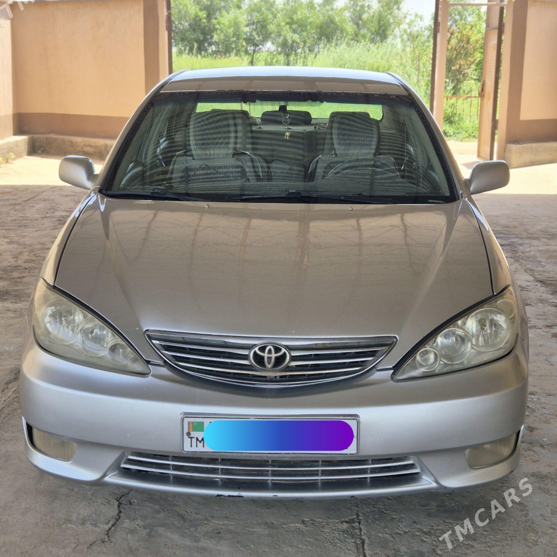 Toyota Camry 2003 - 180 000 TMT - Мары - img 1