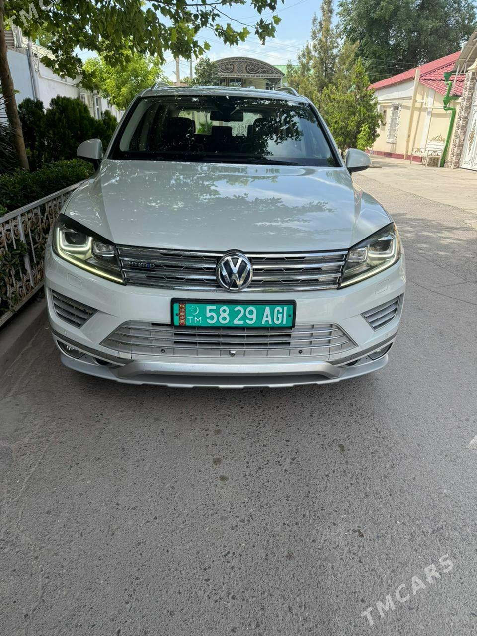 Volkswagen Touareg 2015 - 500 000 TMT - Ашхабад - img 1