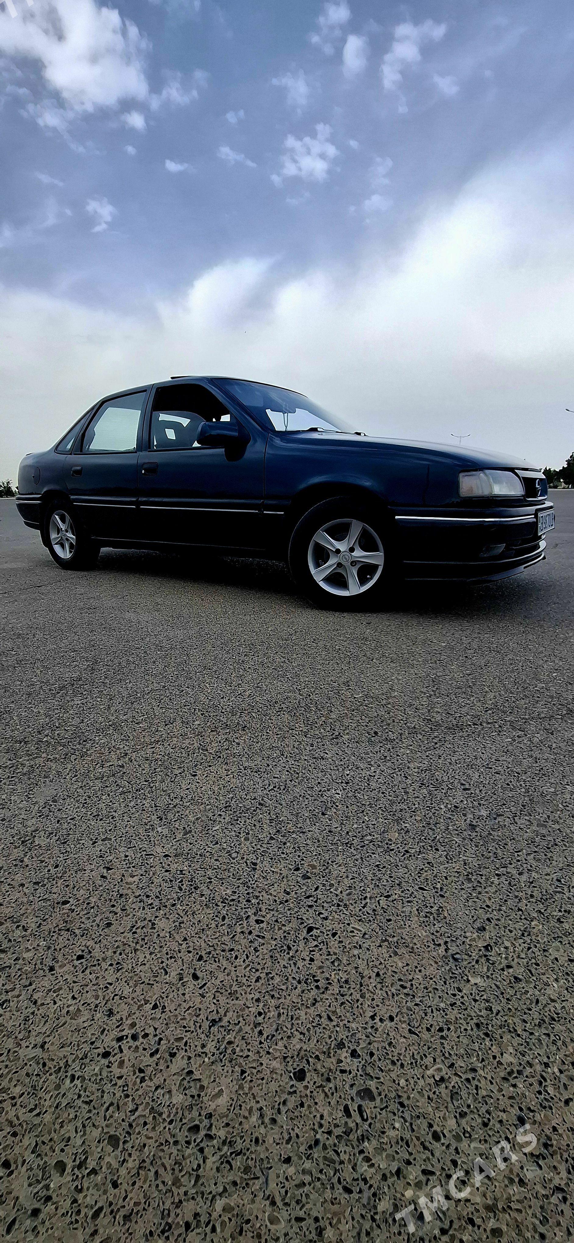 Opel Vectra 1993 - 55 000 TMT - Çärjew - img 1