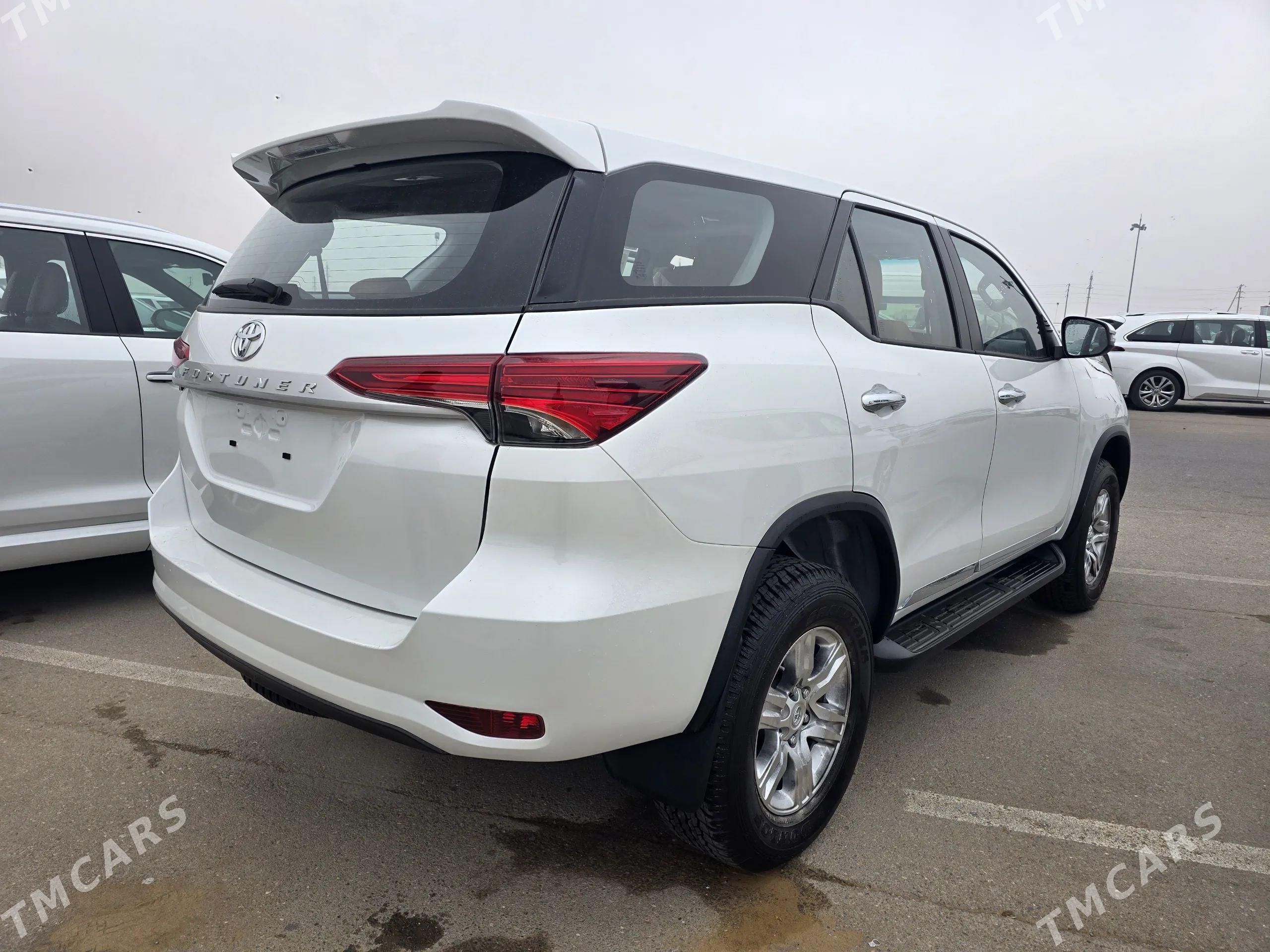 Toyota Fortuner 2025 - 702 000 TMT - Ашхабад - img 1