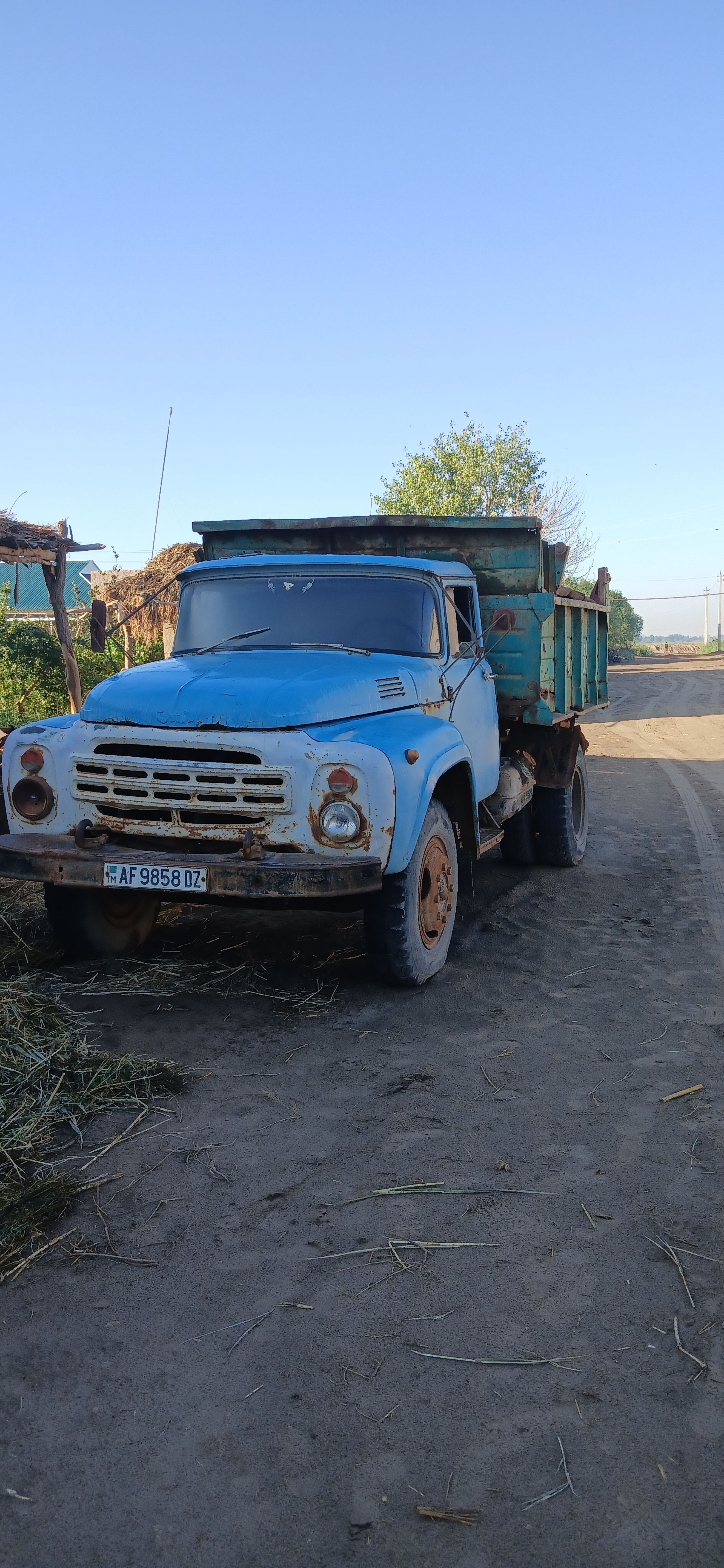 zil 1 TMT - Gurbansoltan Eje - img 1