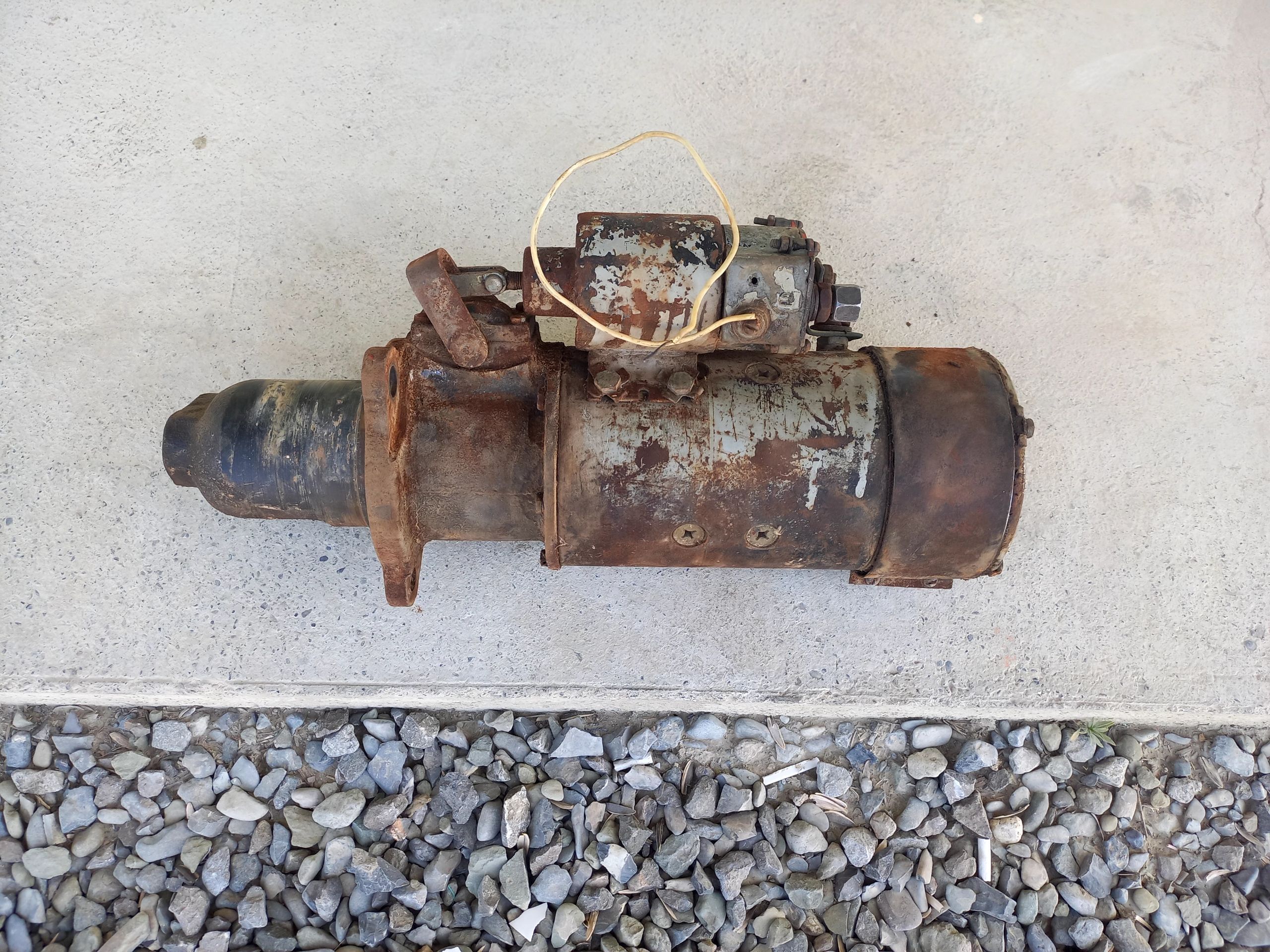 maz stater 1 100 TMT - Bäherden - img 1