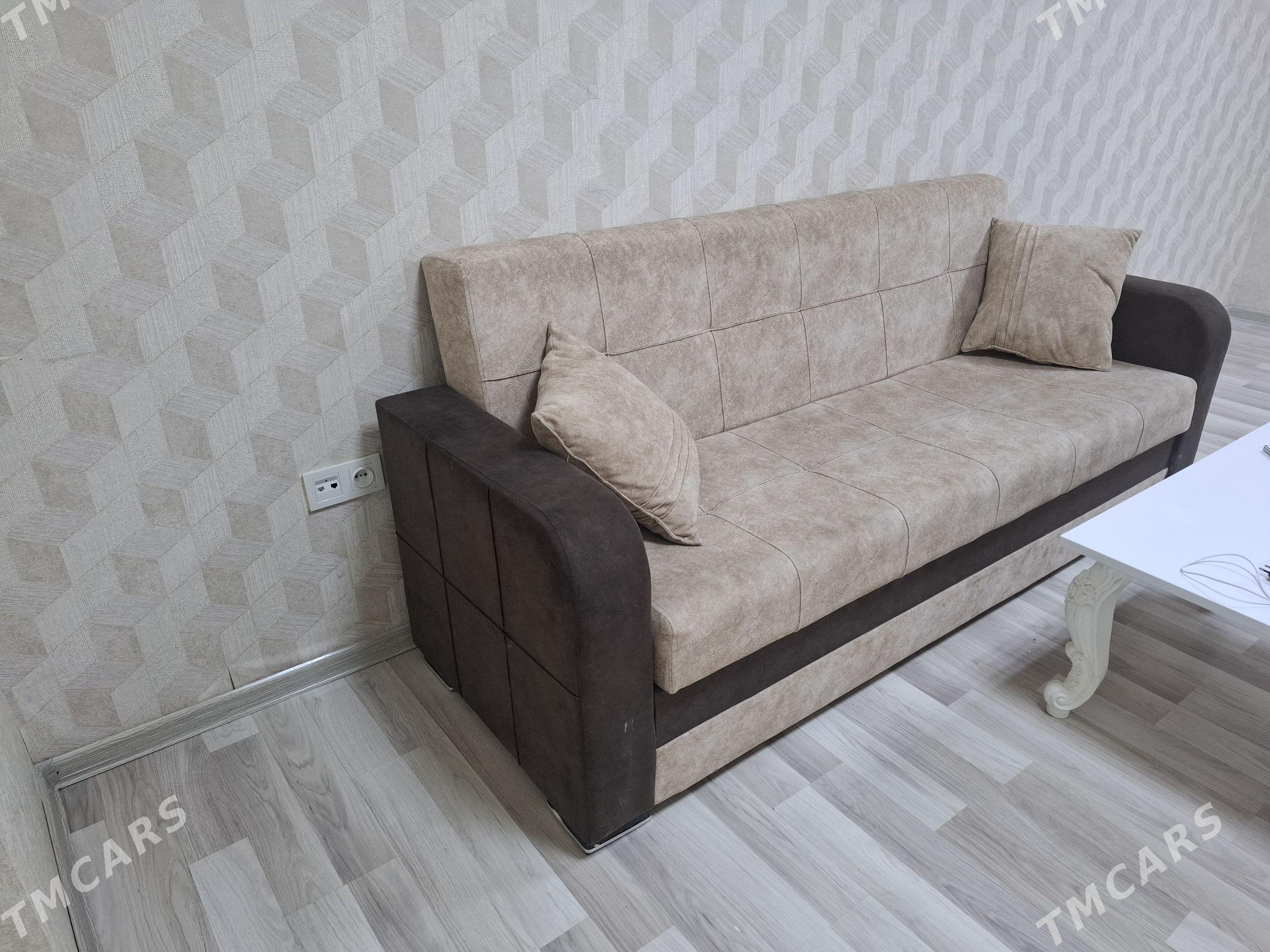 Diwan 2/1 - Ашхабад - img 1