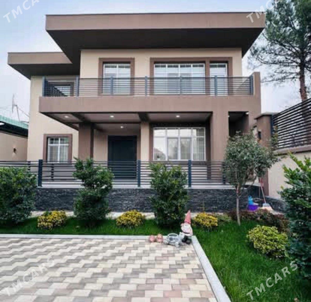Ak Altyn 6sotok katež 700m² - Ашхабад - img 1