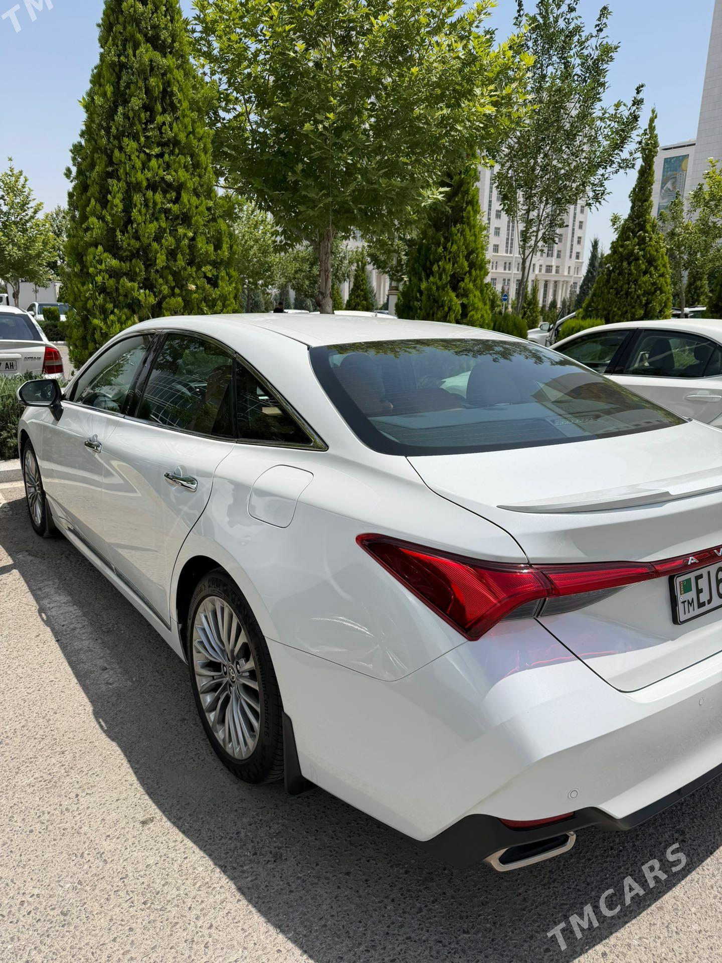 Toyota Avalon 2022 - 699 000 TMT - Aşgabat - img 1