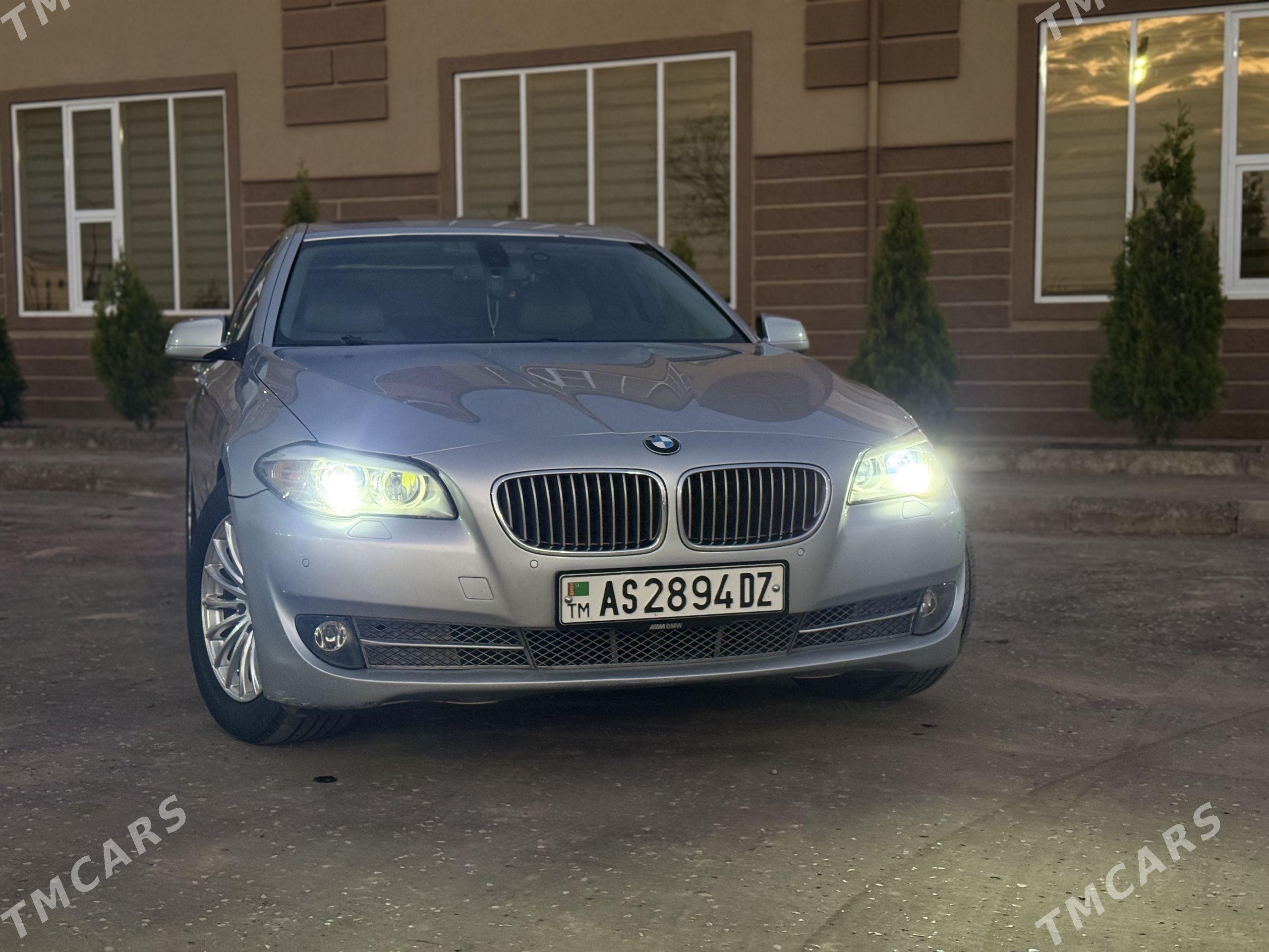 BMW F10 2012 - 290 000 TMT - Дашогуз - img 1