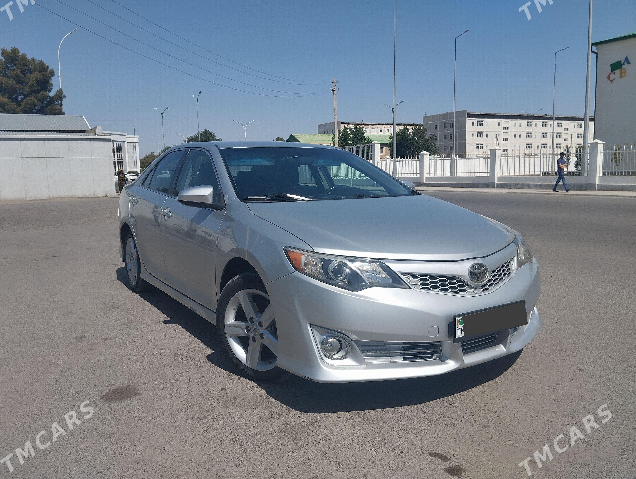 Toyota Camry 2012 - 250 000 TMT - Мары - img 1