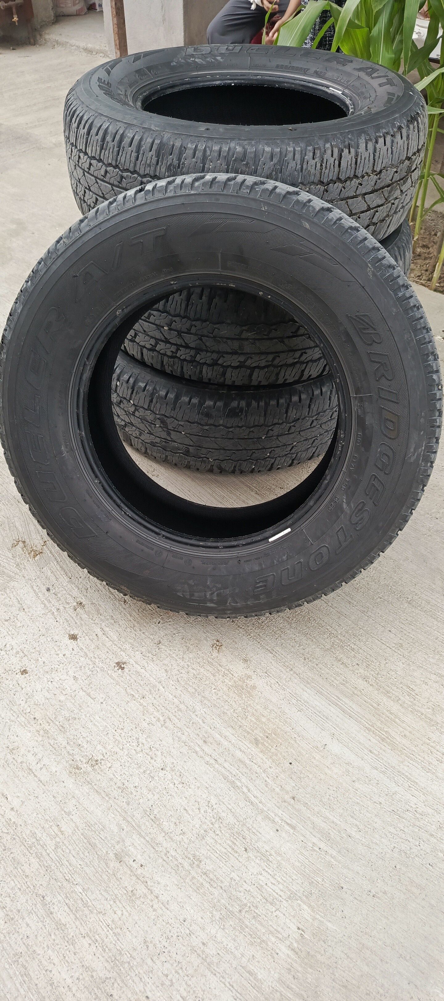 Teker BRIDGESTONE R17 3 000 TMT - Köşi - img 1