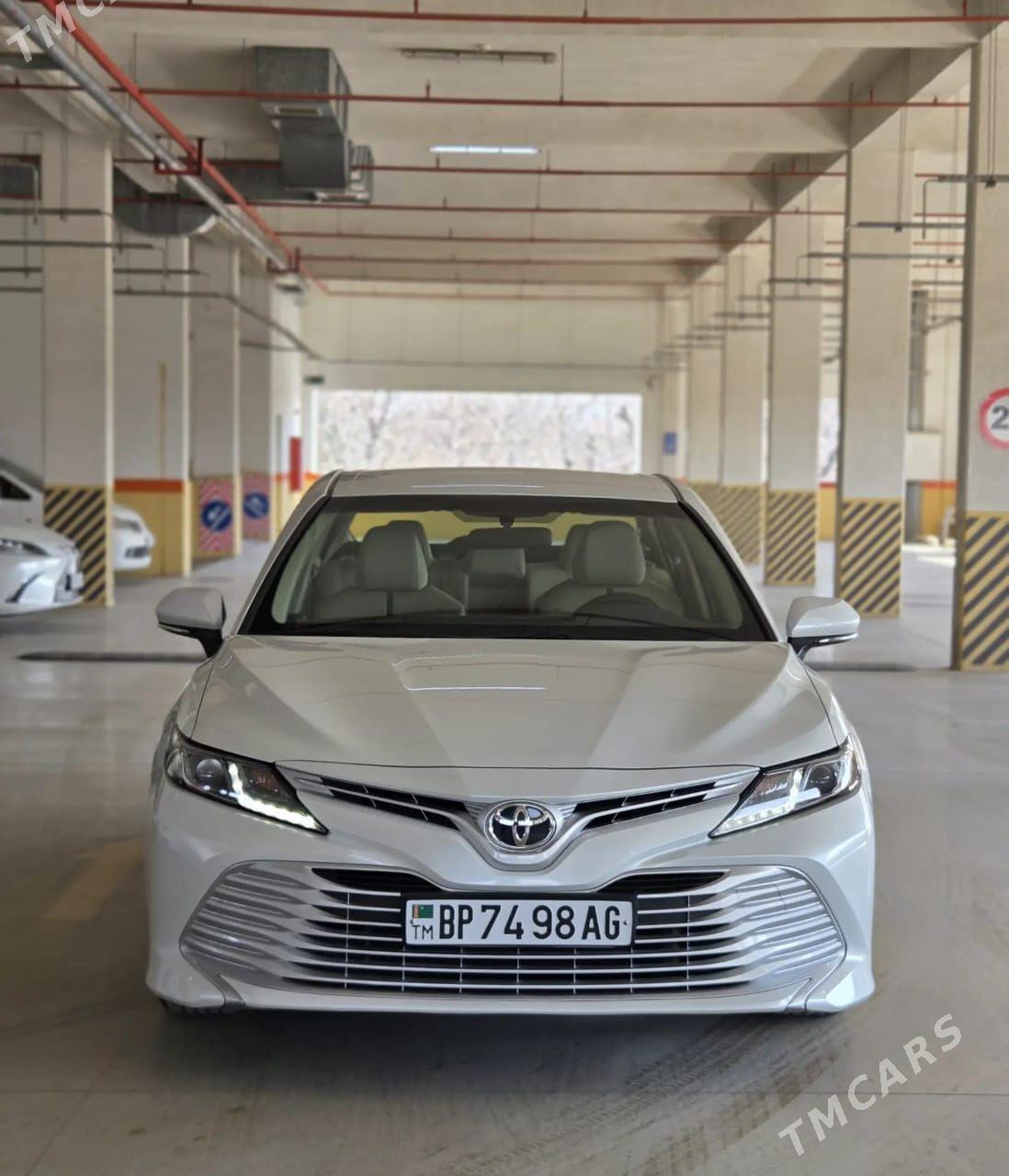 Toyota Camry 2021 - 409 000 TMT - Aşgabat - img 1