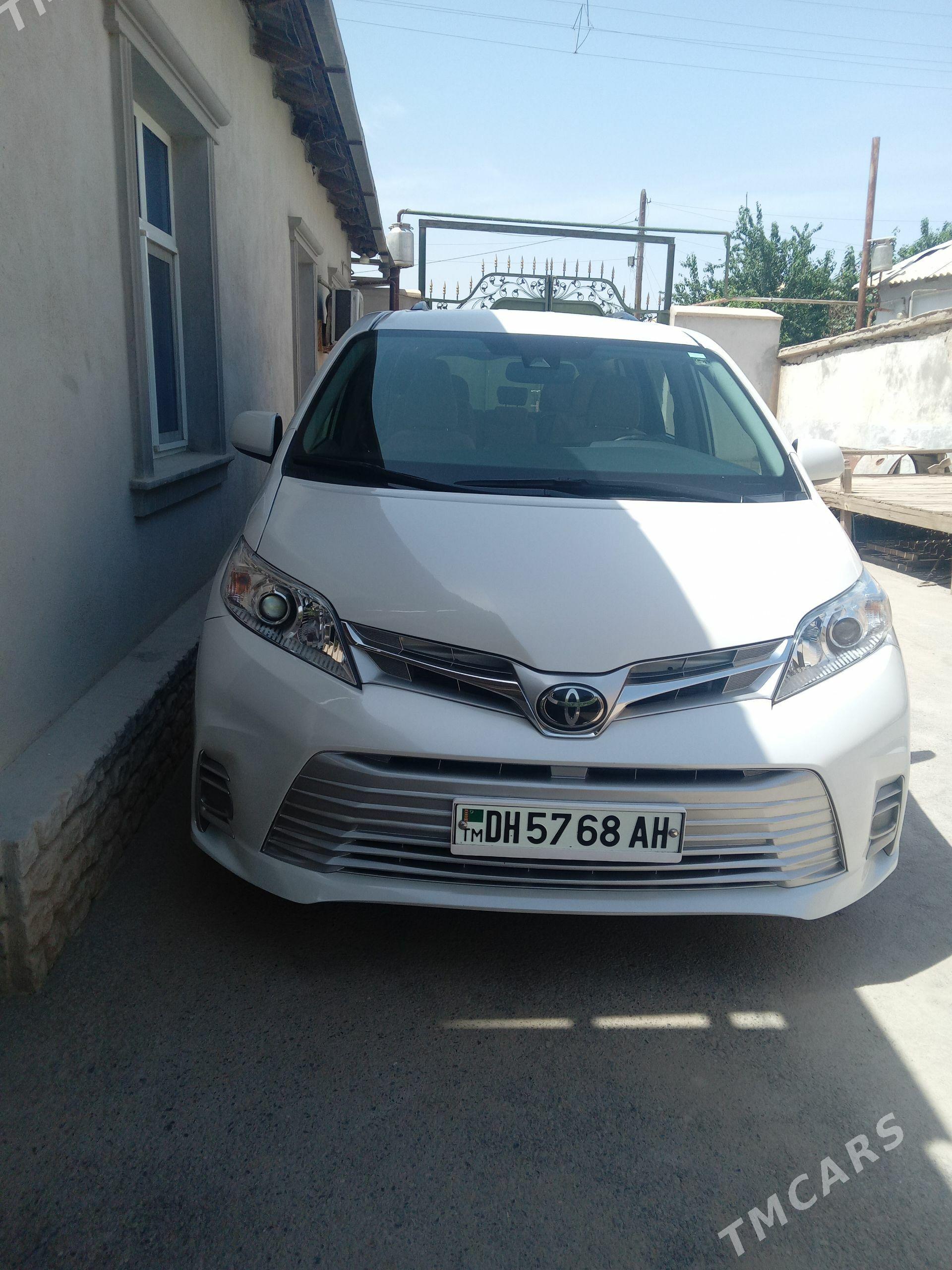 Toyota Sienna 2020 - 470 000 TMT - Tejen - img 1