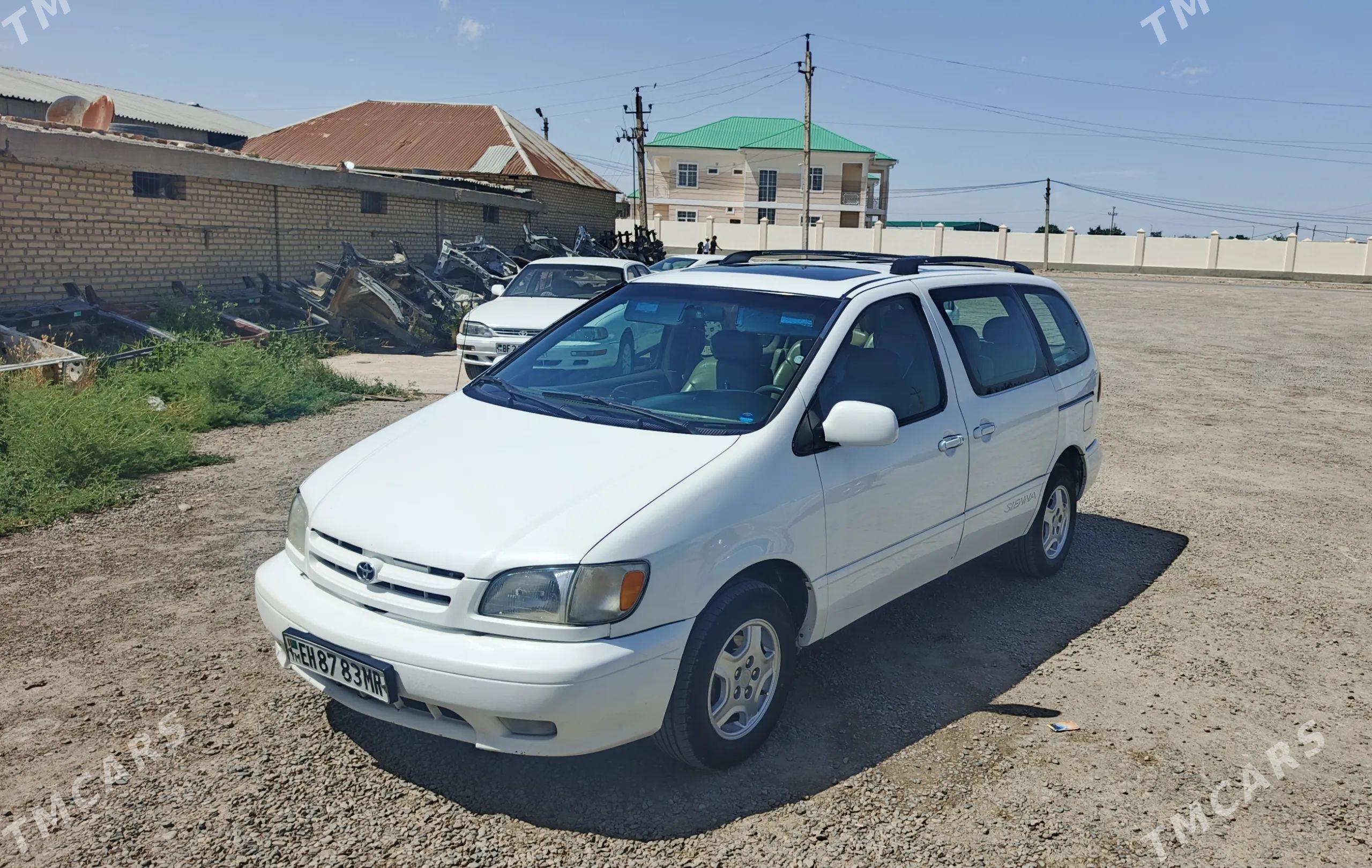 Toyota Sienna 2000 - 160 000 TMT - Mary - img 1