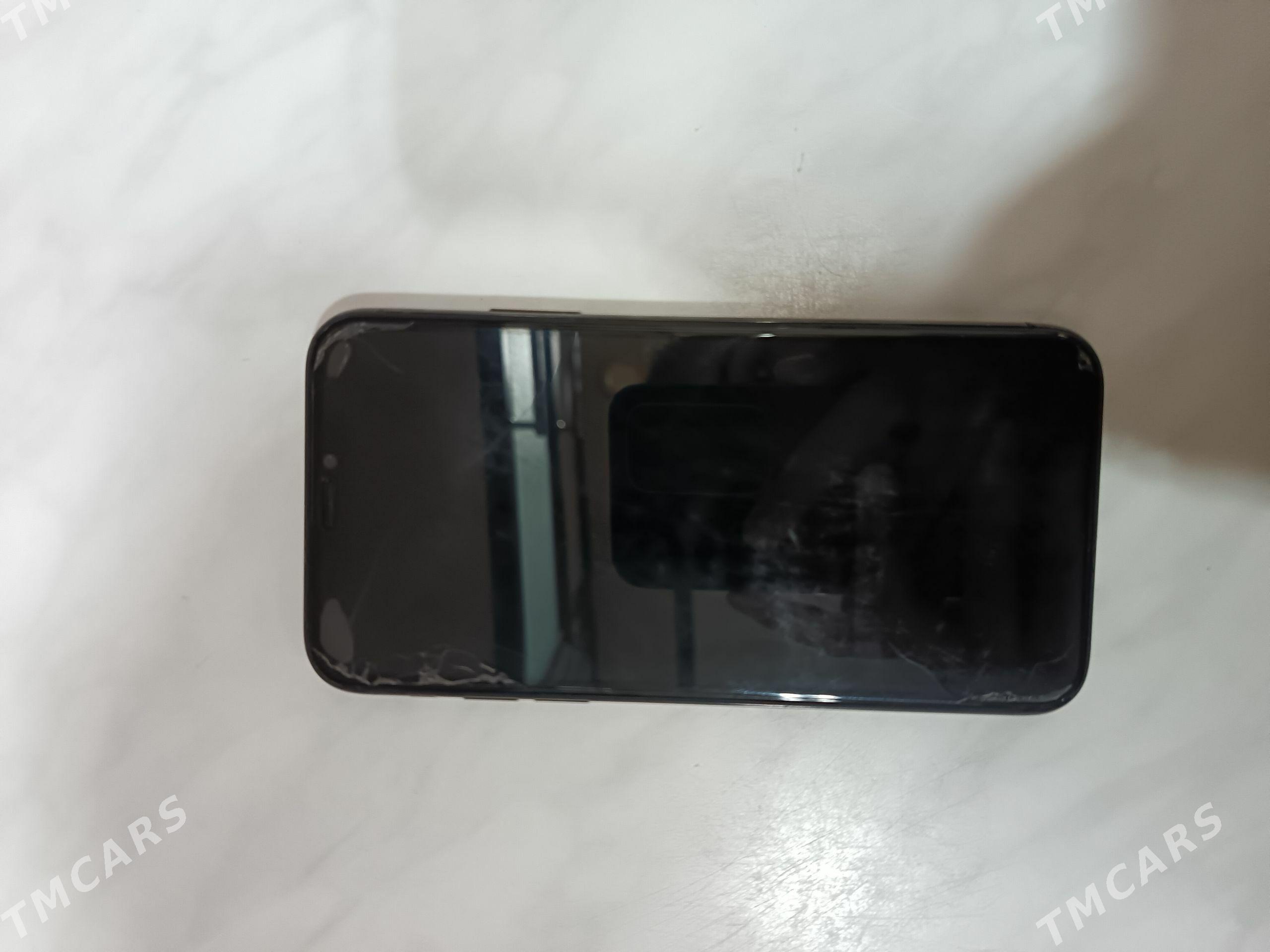 Iphone xs - Балканабат - img 1