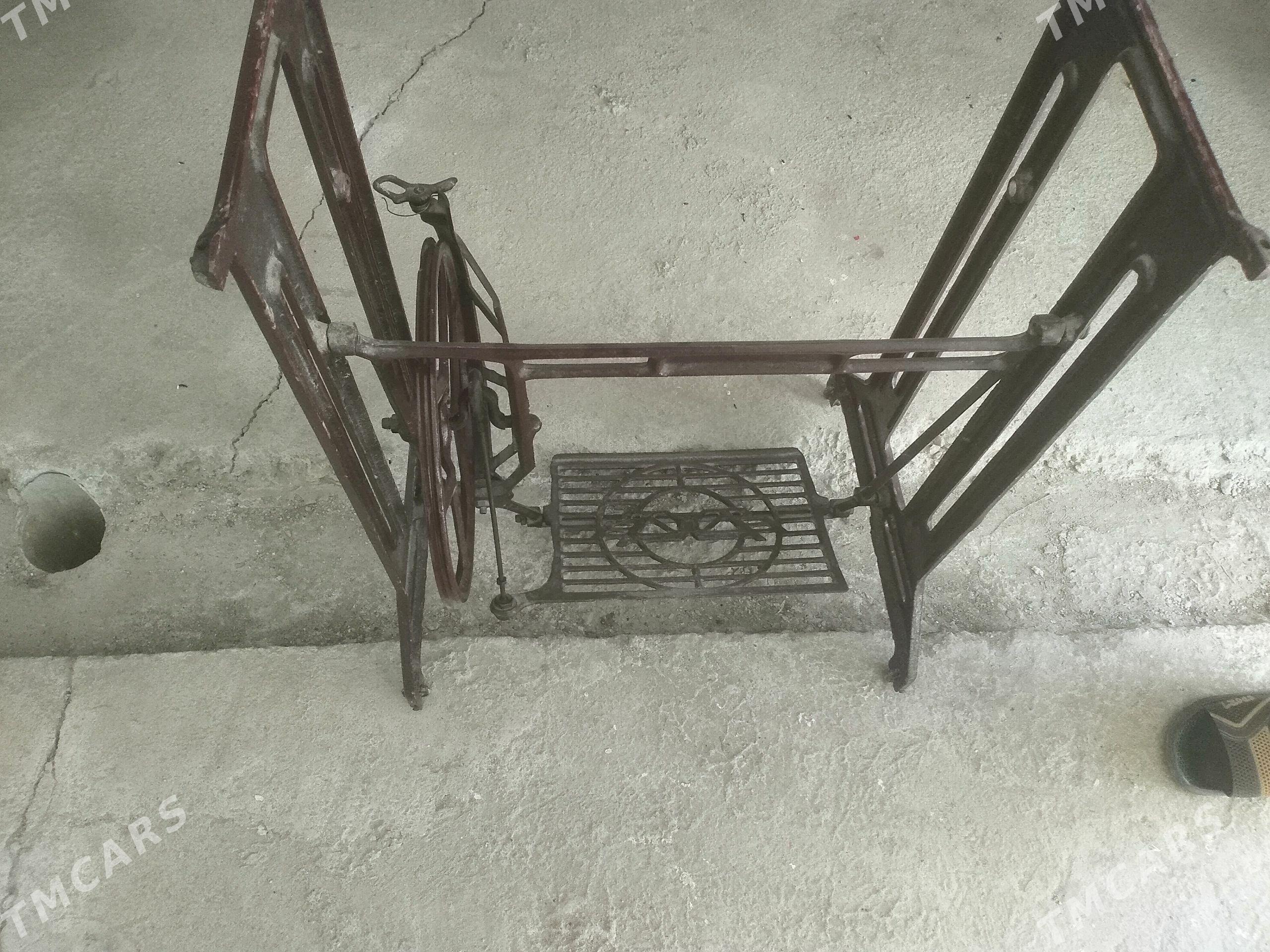 sveini stol - Balkanabat - img 1