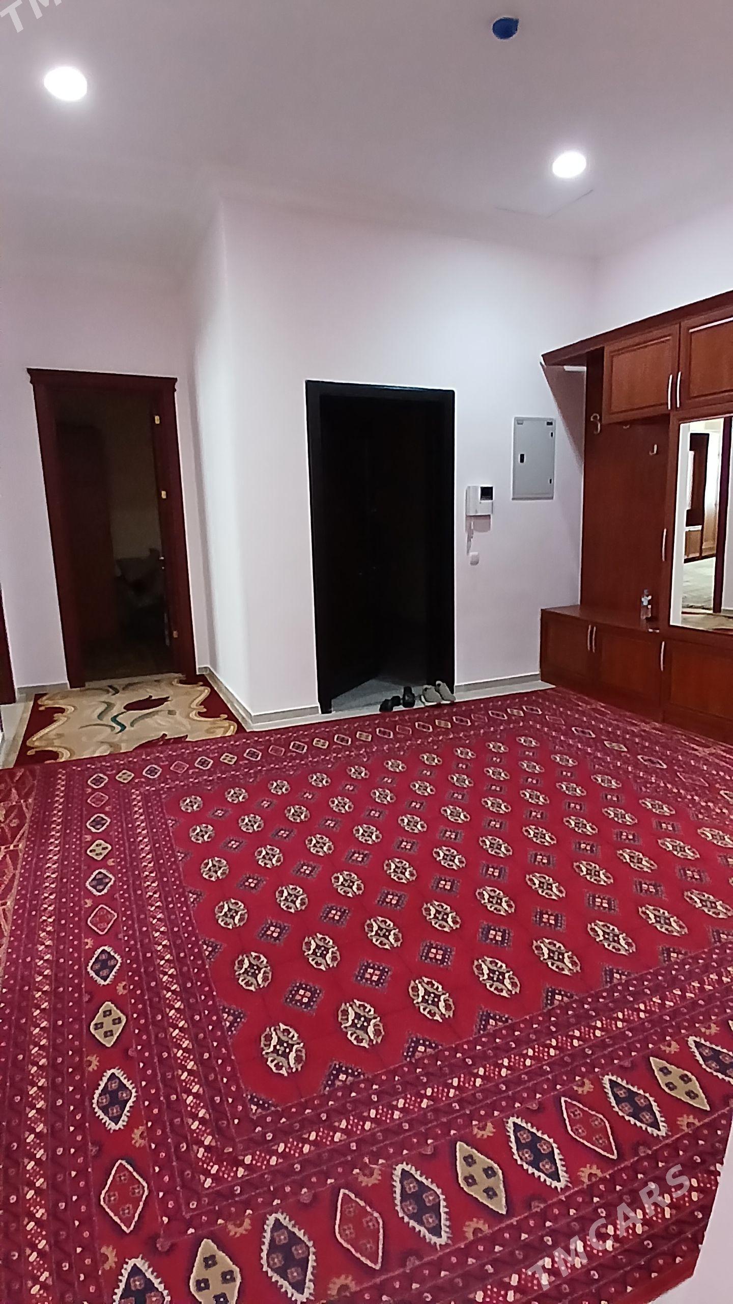 Элитка Высоковольтная 240м² - Sowetskiý köç. (Garaşsyzlyk şaýoly) - img 1