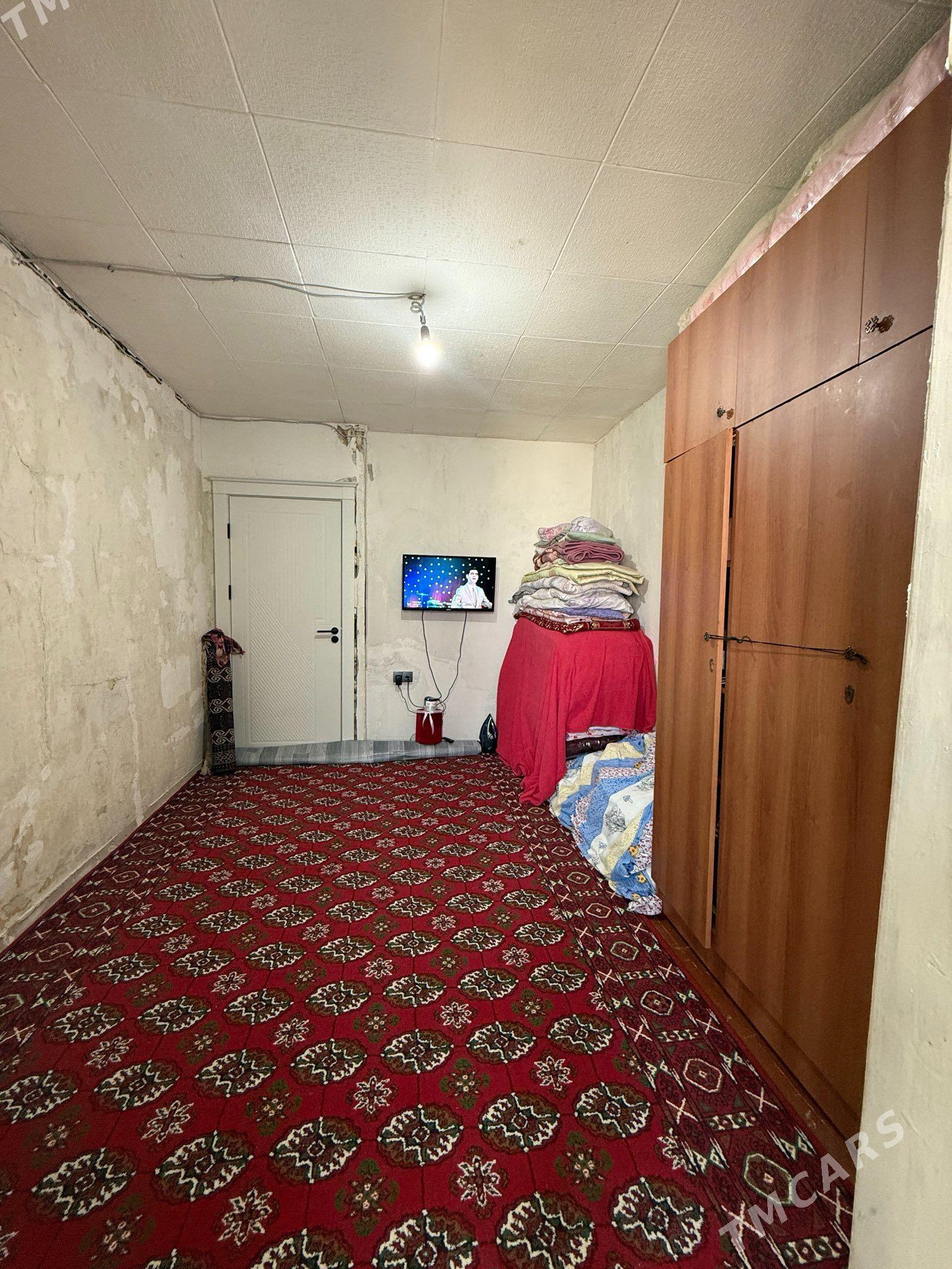 6 МКР 3-КОМН 3-ЭТАЖ - 6 мкр - img 1