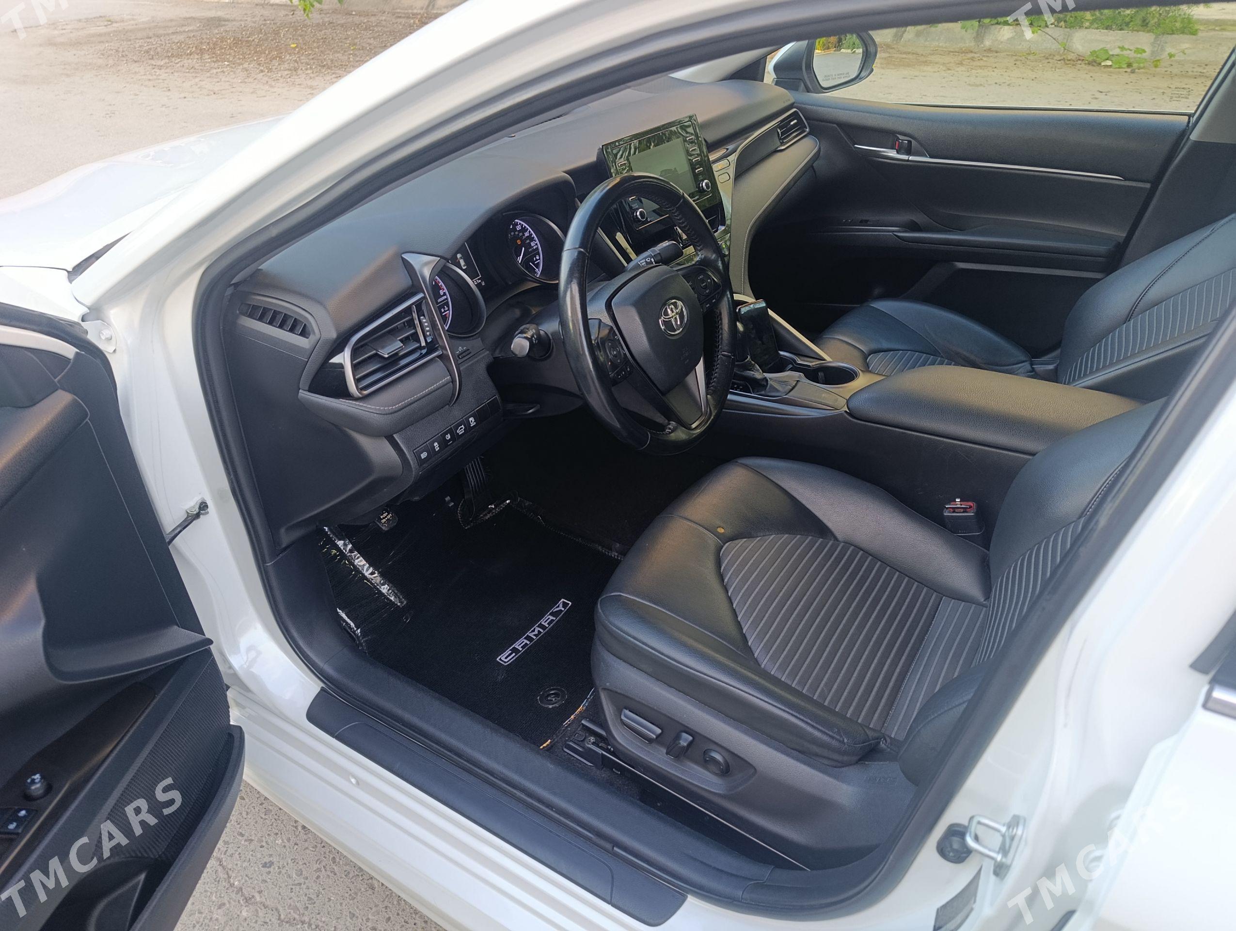 Toyota Camry 2021 - 360 000 TMT - Parahat 7 - img 1