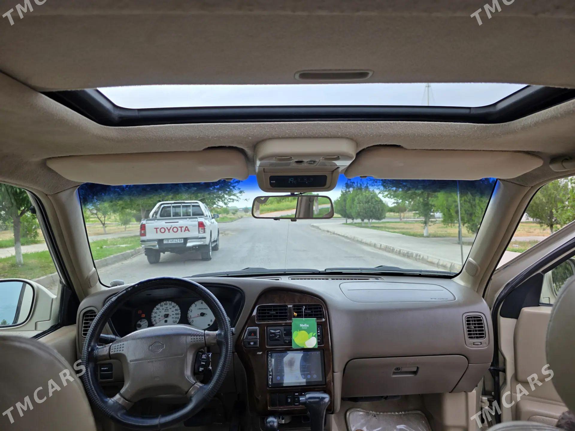 Nissan Pathfinder 2000 - 135 000 TMT - Бахарден - img 1