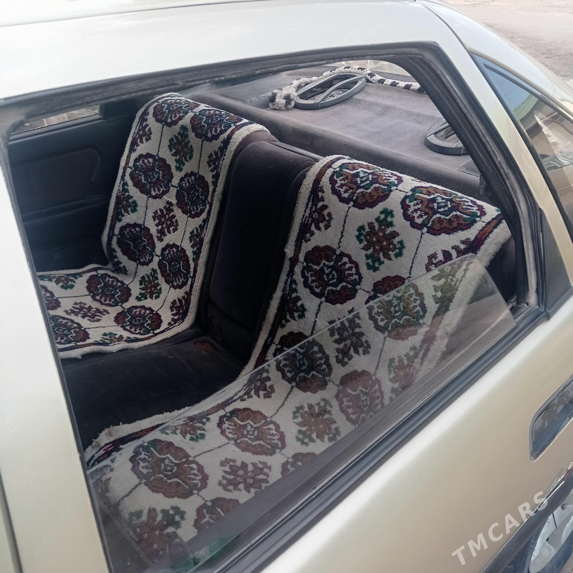 Opel Vectra 1989 - 28 000 TMT - Шабатский этрап - img 1
