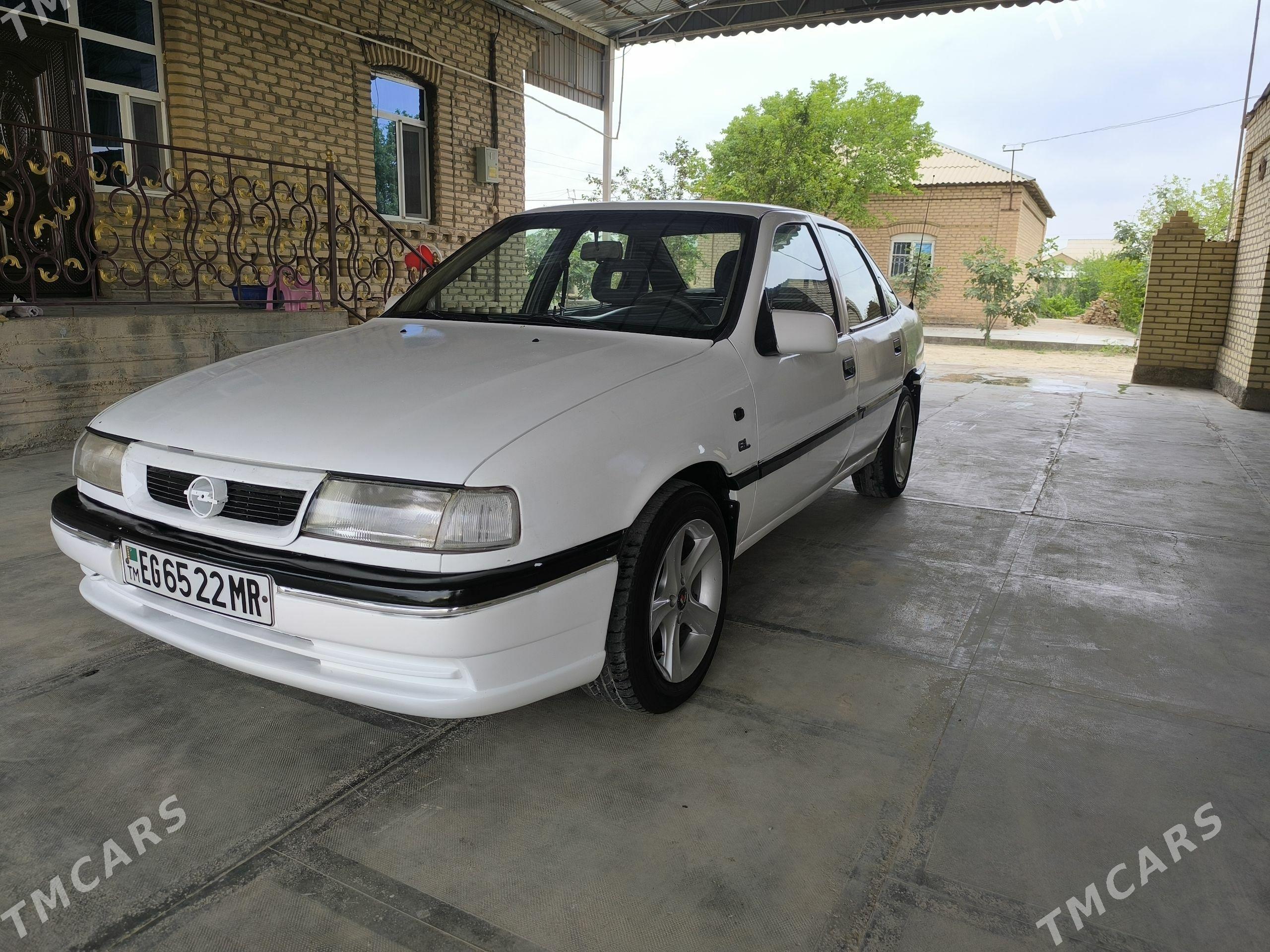 Opel Vectra 1993 - 45 000 TMT - Мары - img 1