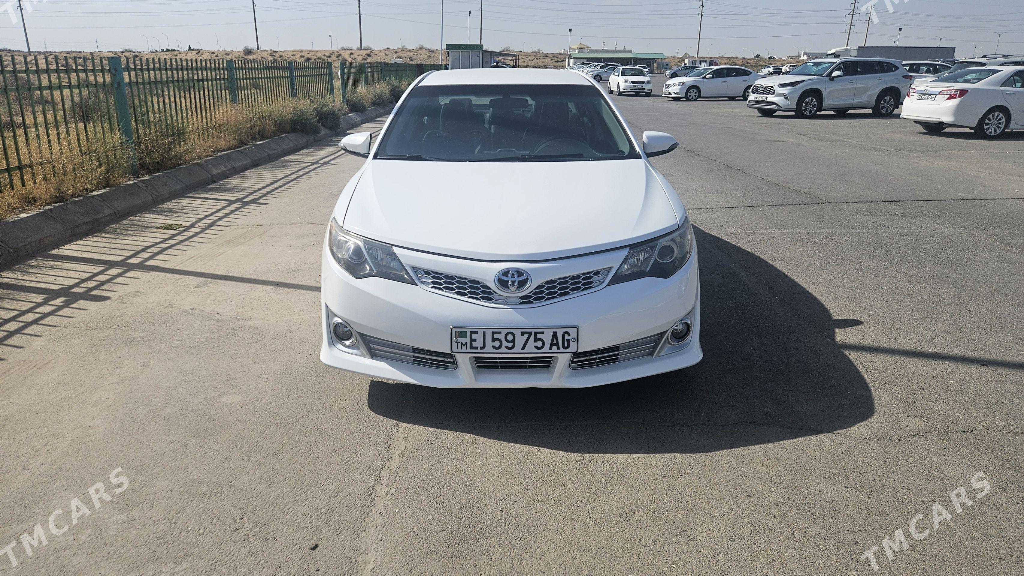 Toyota Camry 2013 - 255 000 TMT - Ашхабад - img 1
