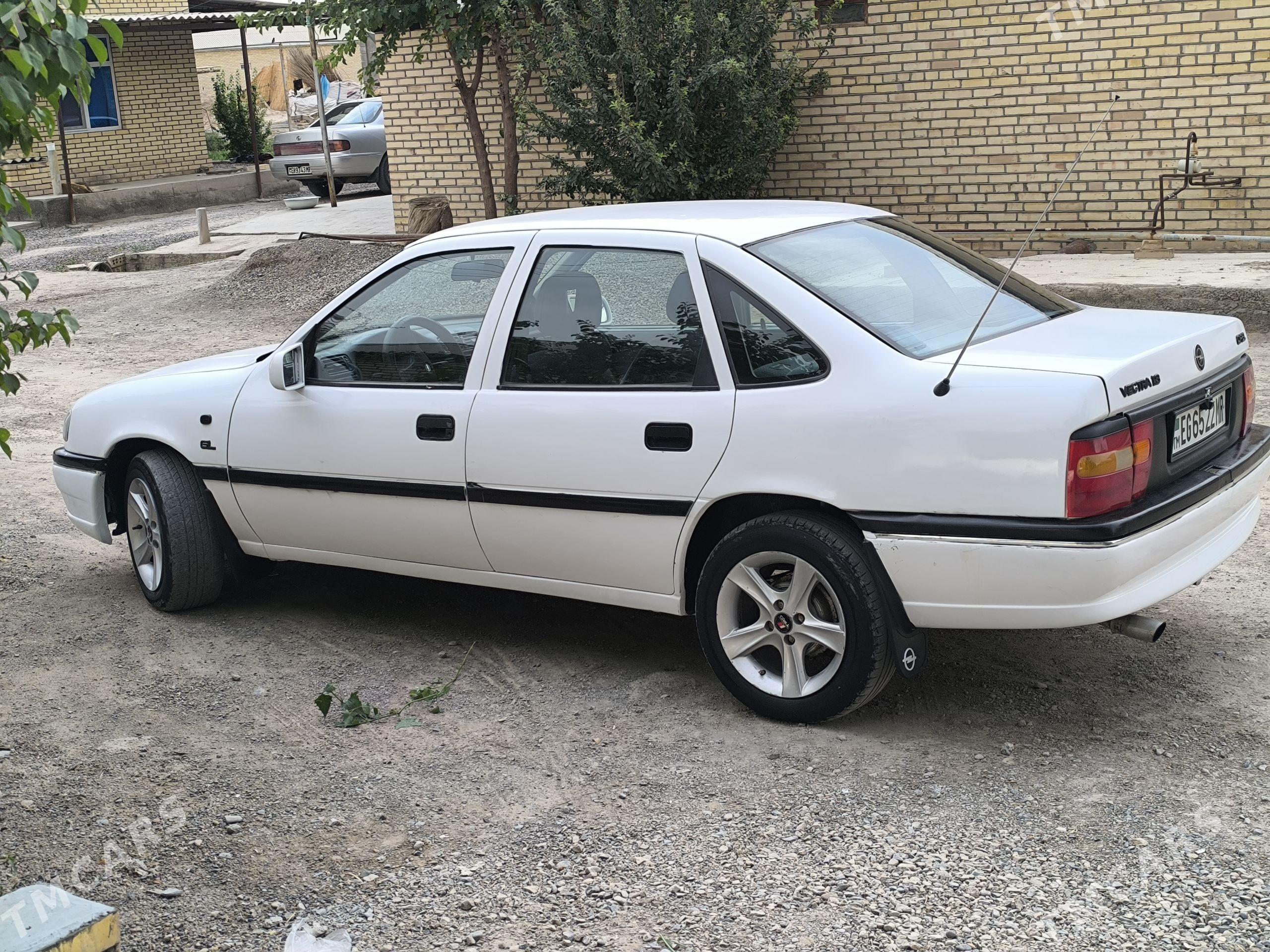 Opel Vectra 1993 - 45 000 TMT - Мары - img 1