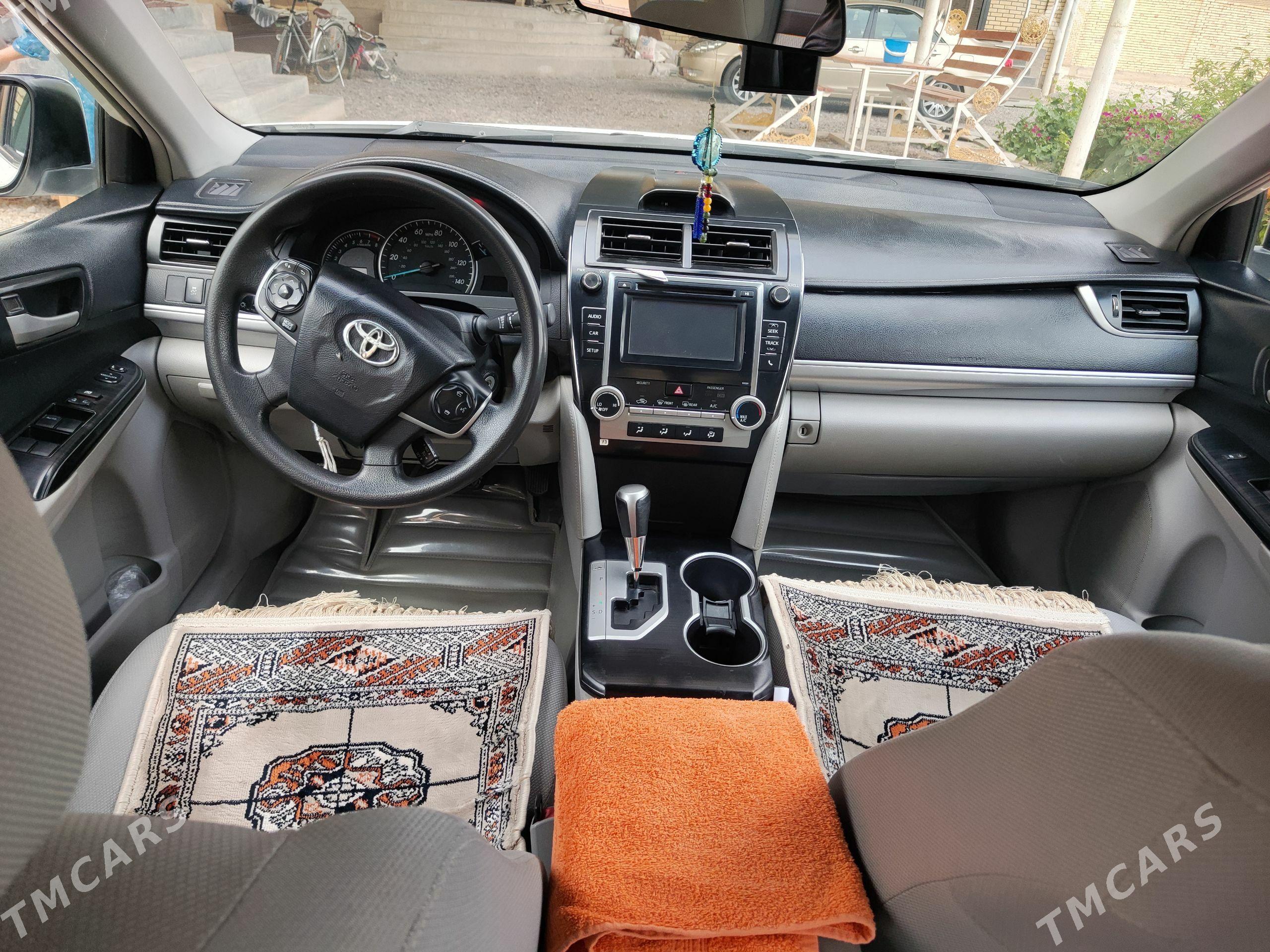 Toyota Camry 2012 - 210 000 TMT - Мары - img 1