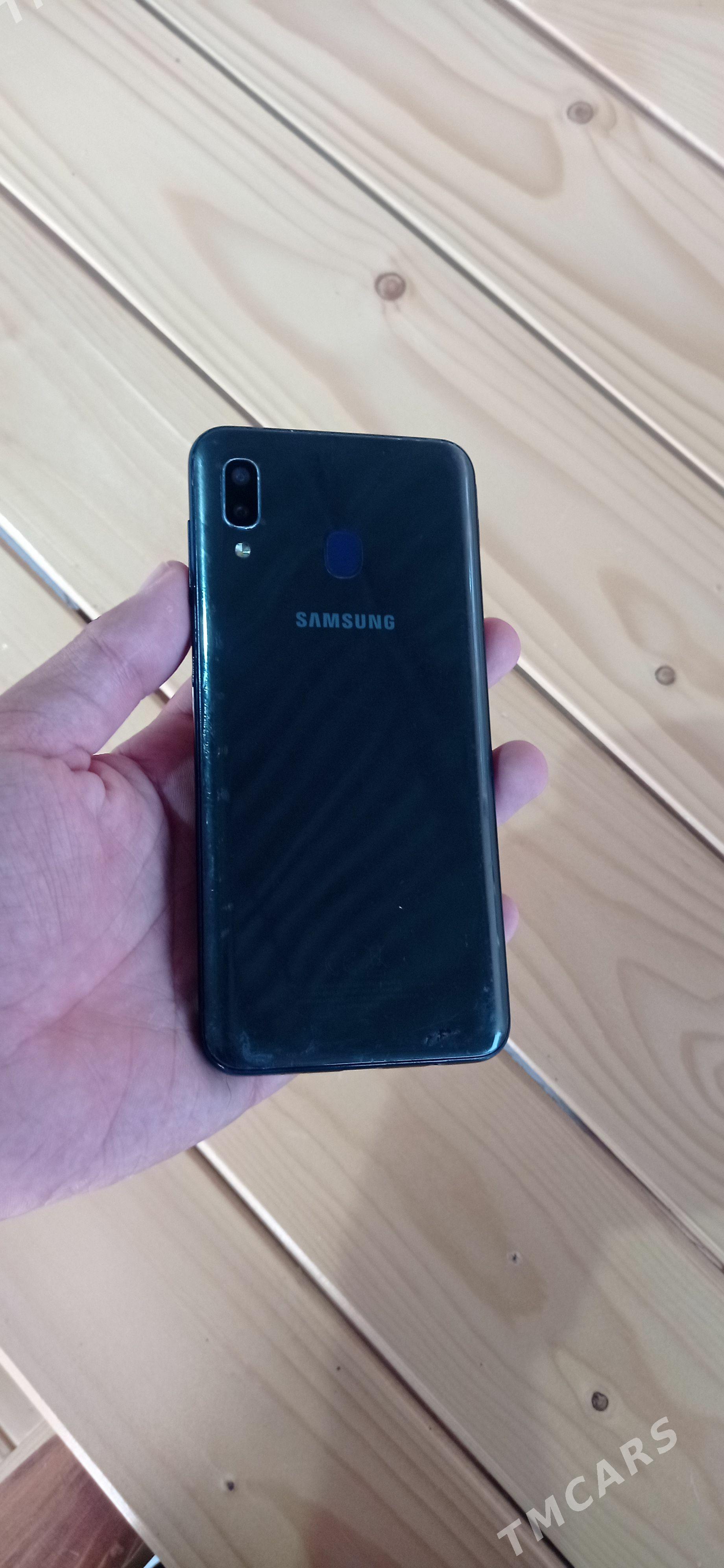 Samsung a20 - Ашхабад - img 1