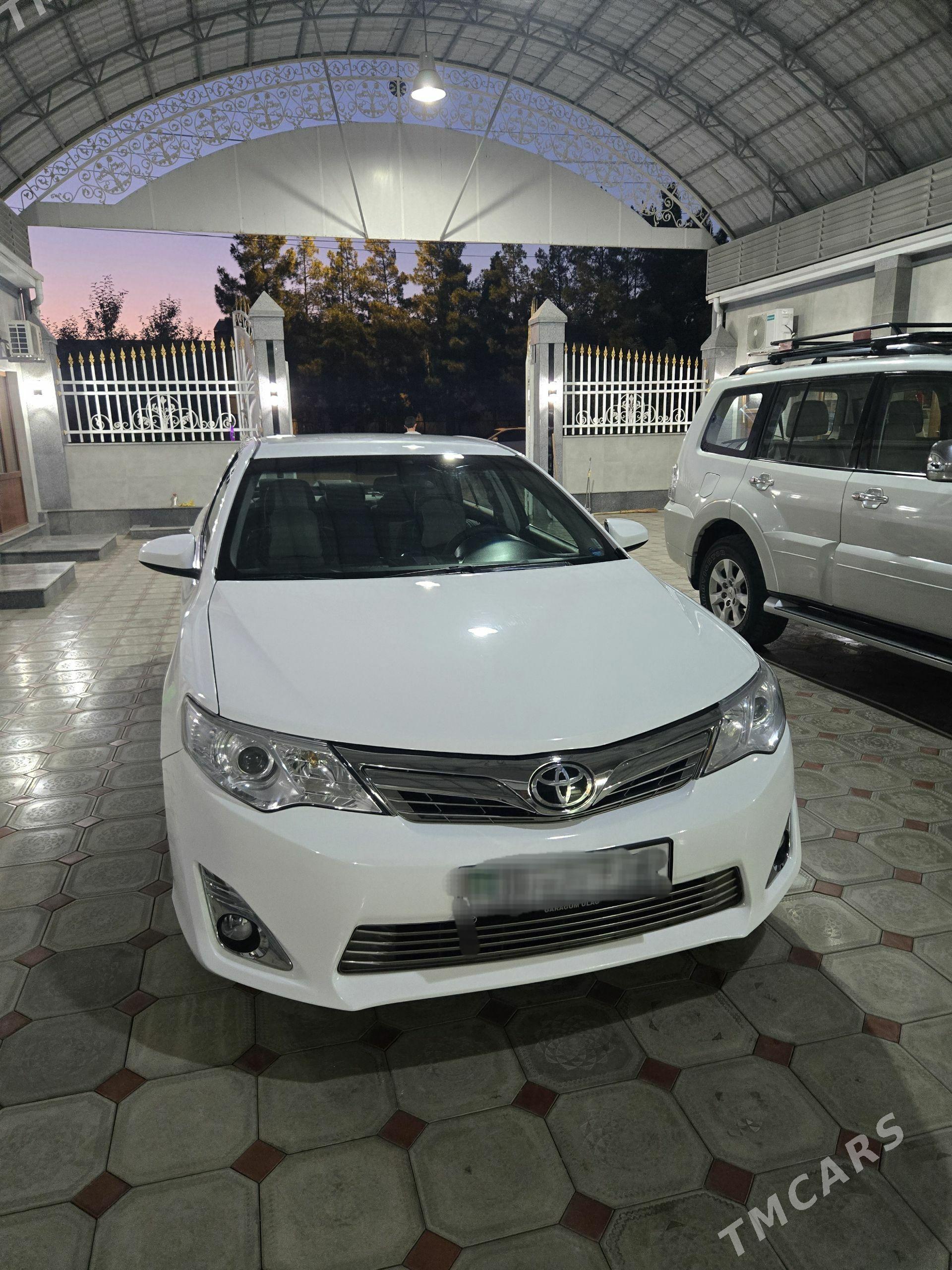 Toyota Camry 2012 - 237 000 TMT - Бекреве - img 1