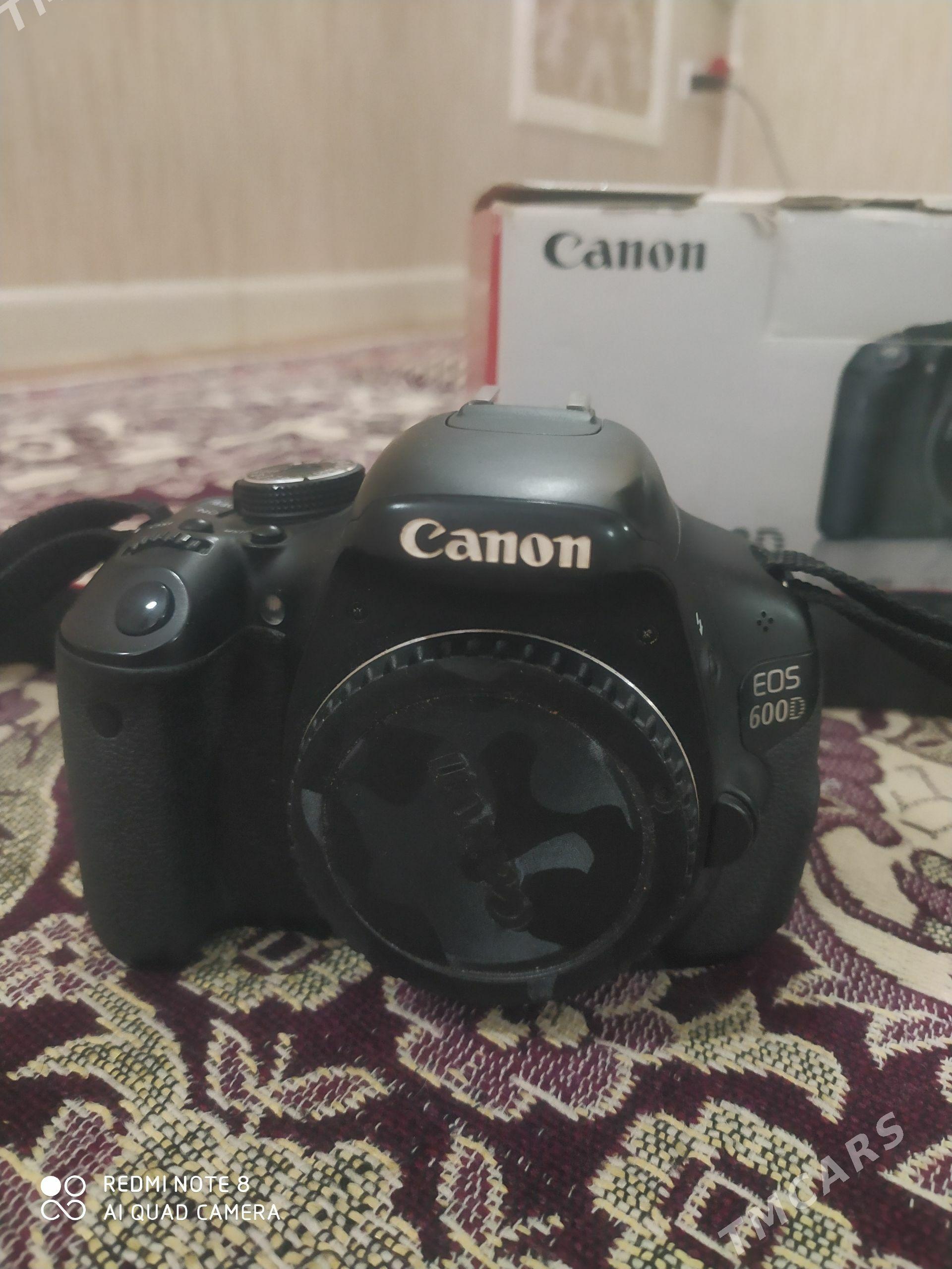 Canon 600d - 30 mkr - img 1