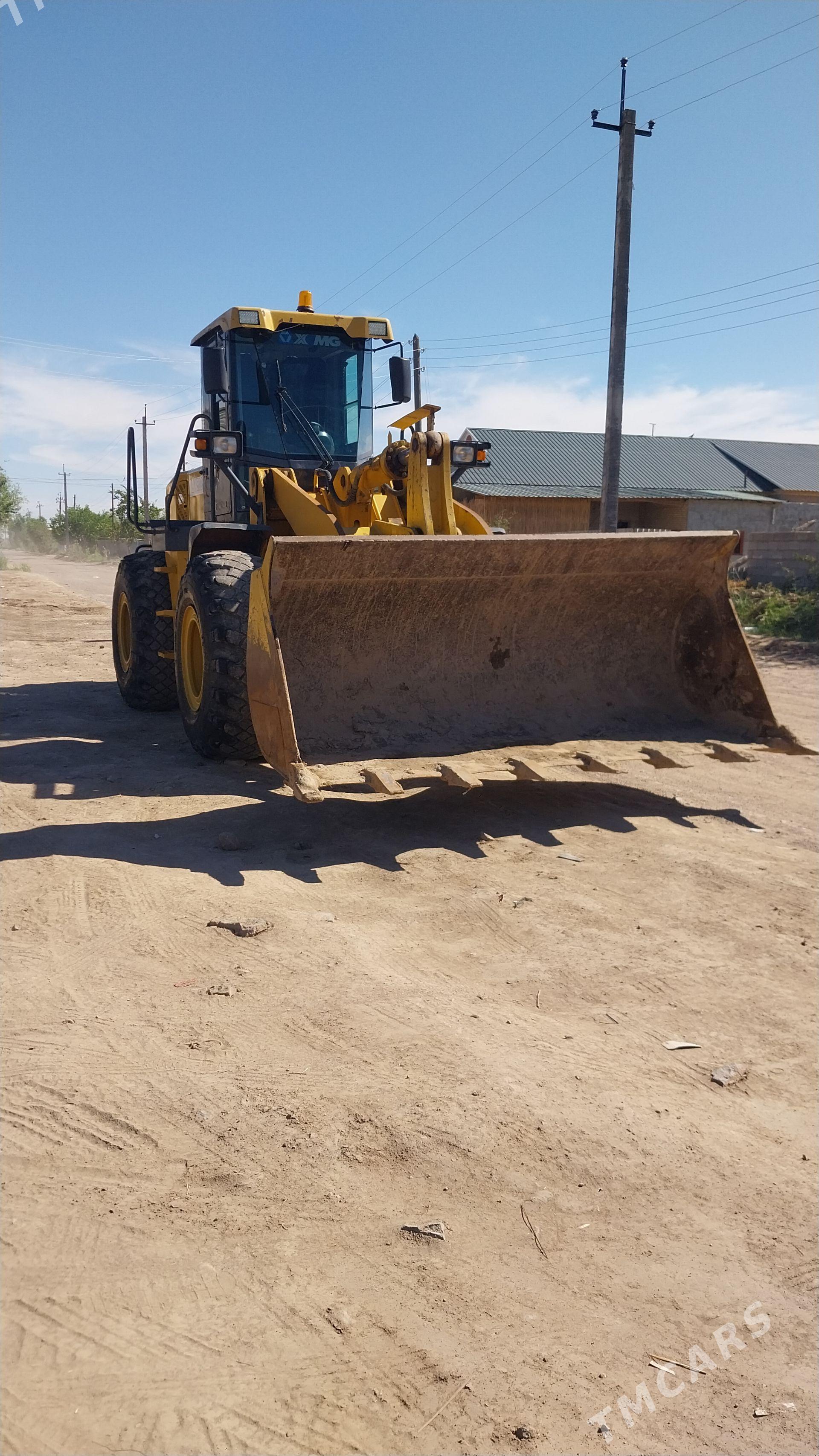 XCMG LW500F 2014 - 480 000 TMT - Кёнеургенч - img 1