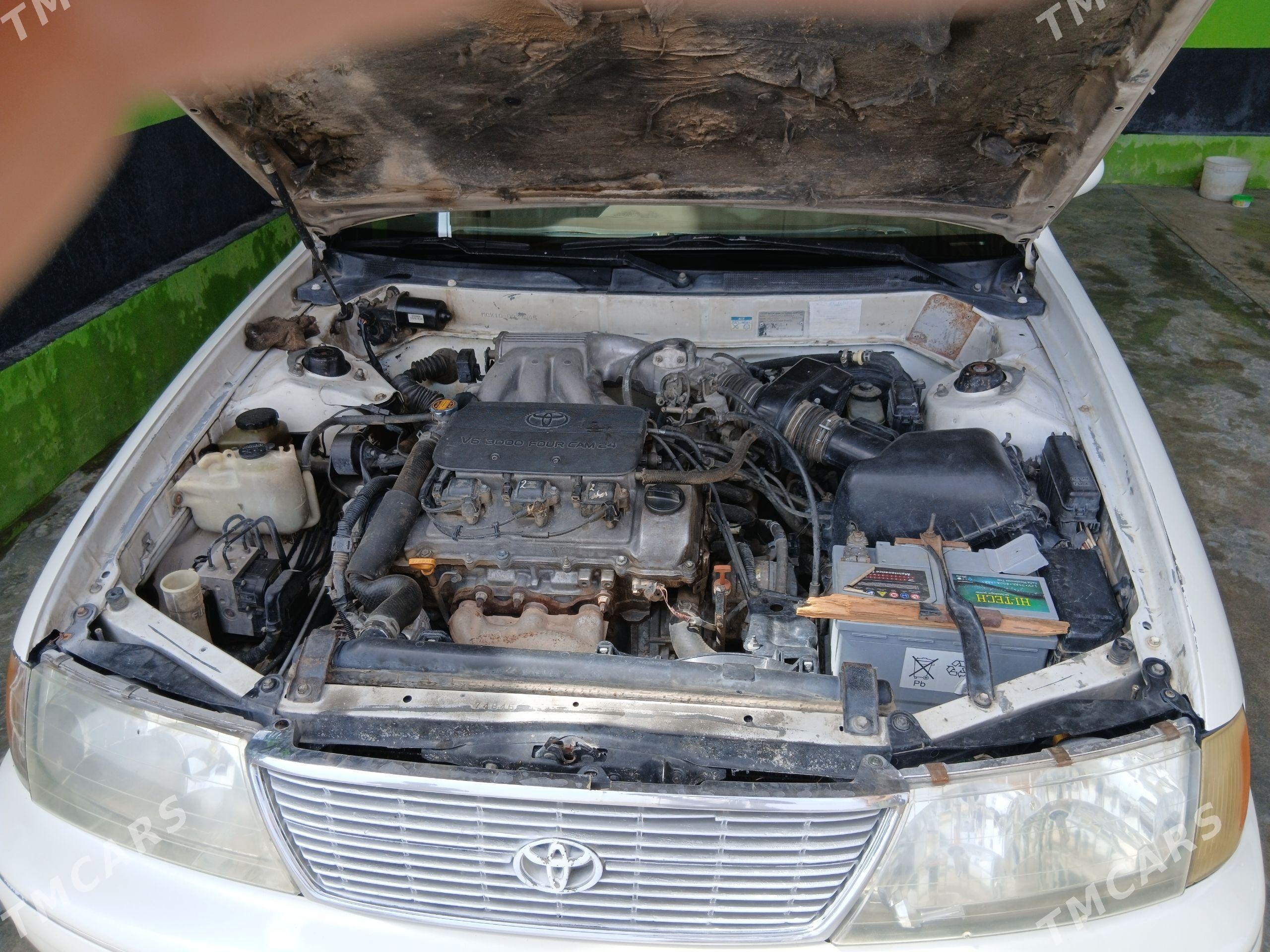 Toyota Avalon 1999 - 140 000 TMT - Ak bugdaý etraby - img 1