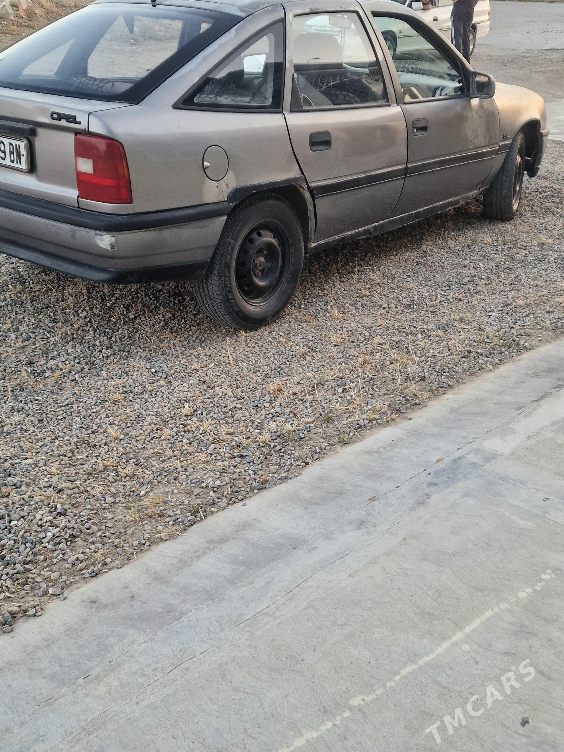 Opel Vectra 1996 - 15 000 TMT - Bereket - img 1