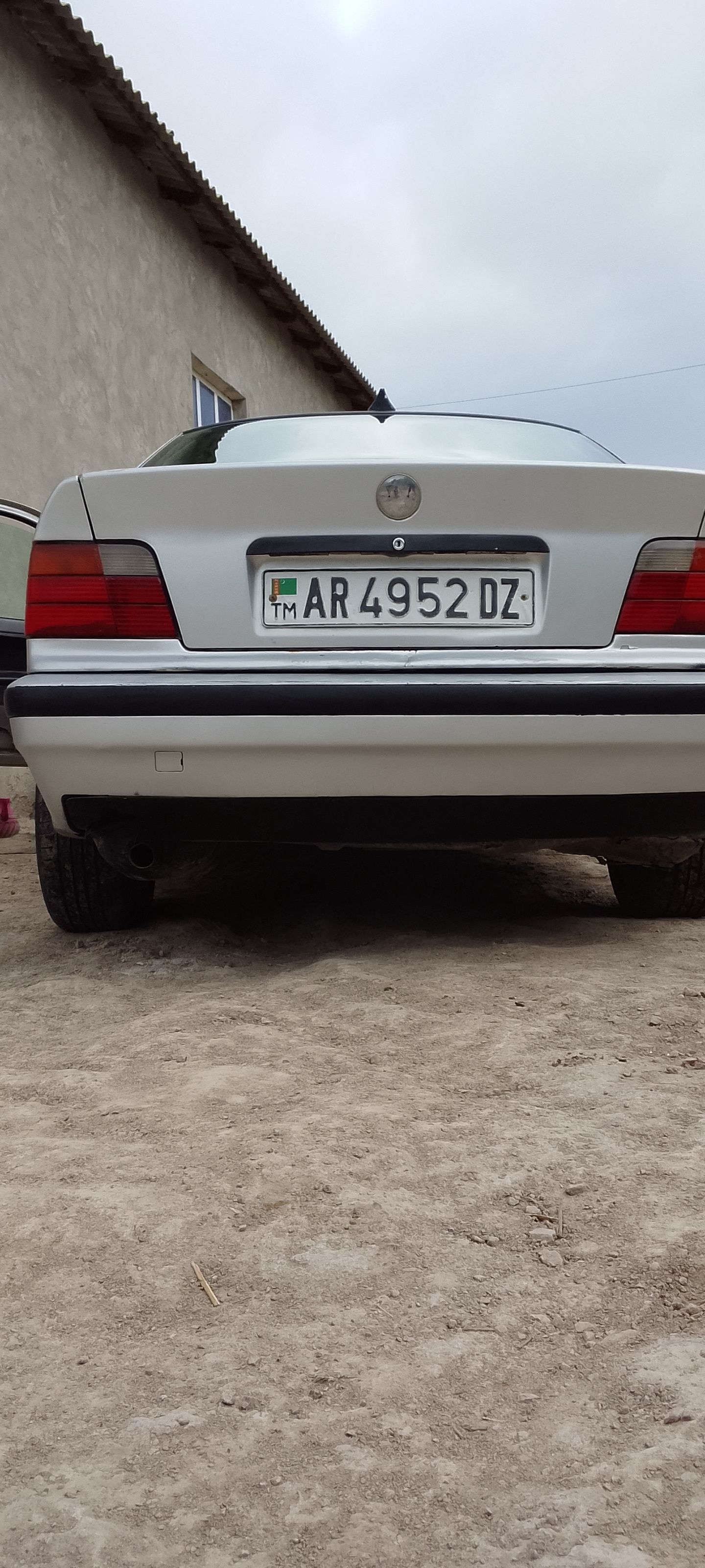 BMW 320 1993 - 36 000 TMT - Болдумсаз - img 1
