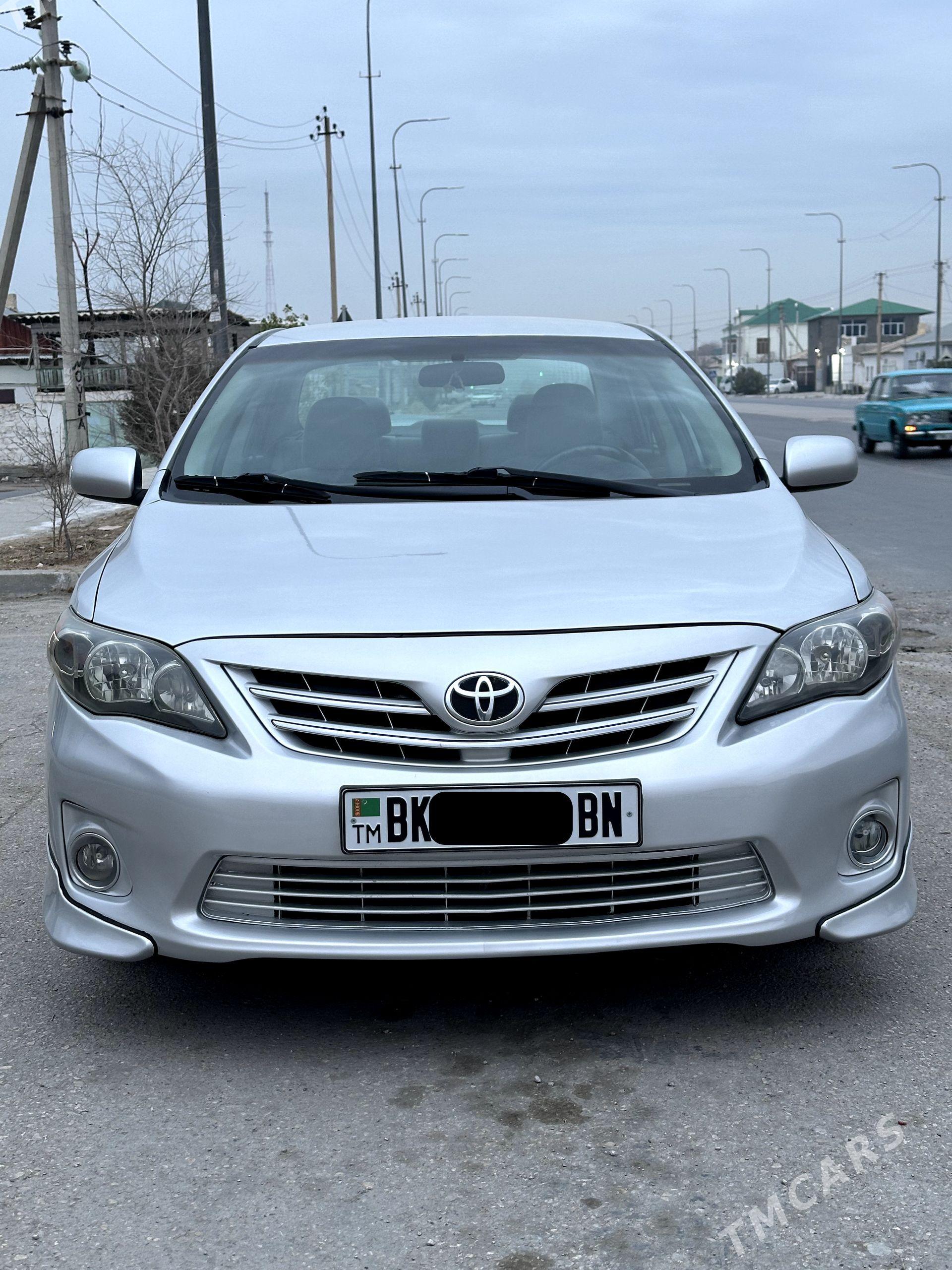 Toyota Corolla 2013 - 195 000 TMT - Balkanabat - img 1