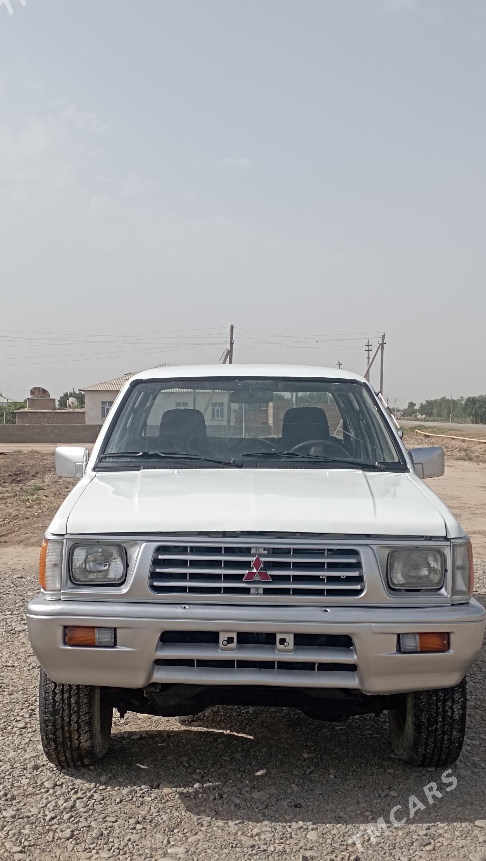 Mitsubishi L200 1997 - 60 000 TMT - Babadaýhan - img 1