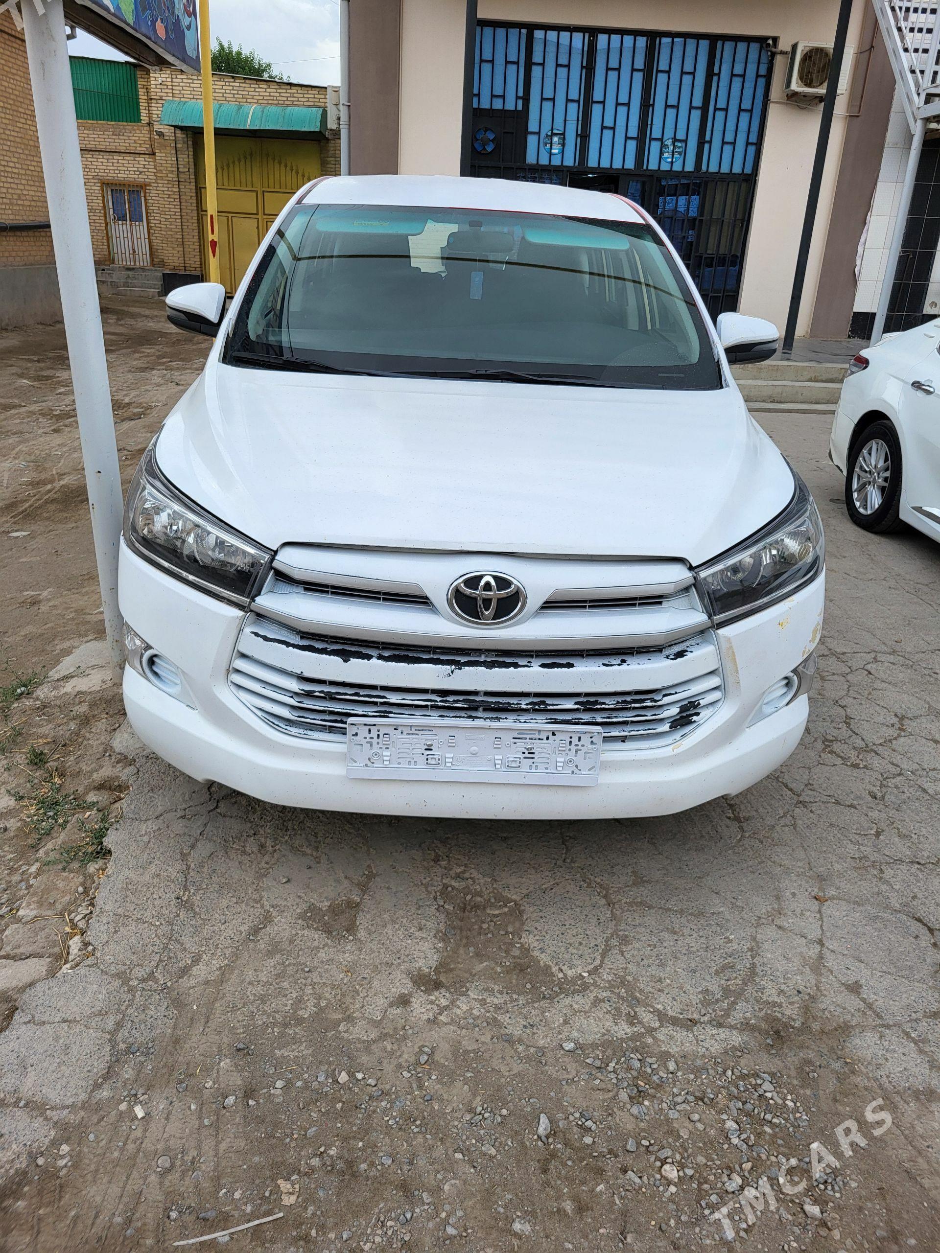 Toyota Innova 2021 - 270 000 TMT - Керки - img 1
