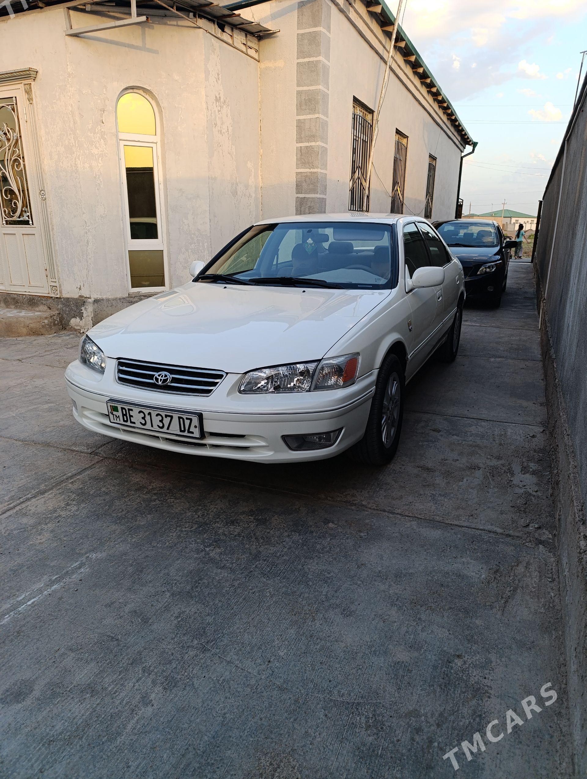 Toyota Camry 2001 - 145 000 TMT - Дашогуз - img 1