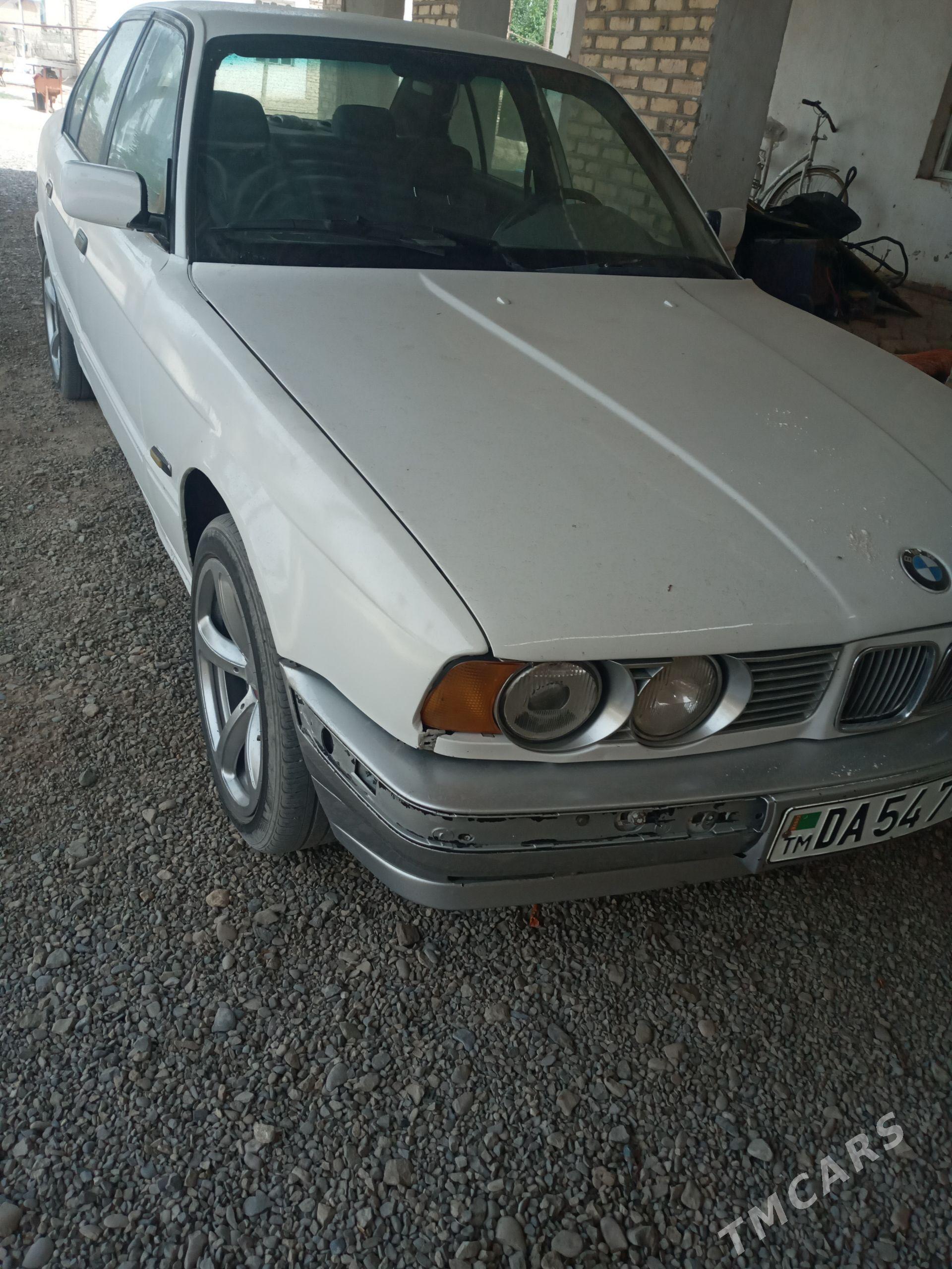 BMW 535 1992 - 32 000 TMT - Türkmengala - img 1