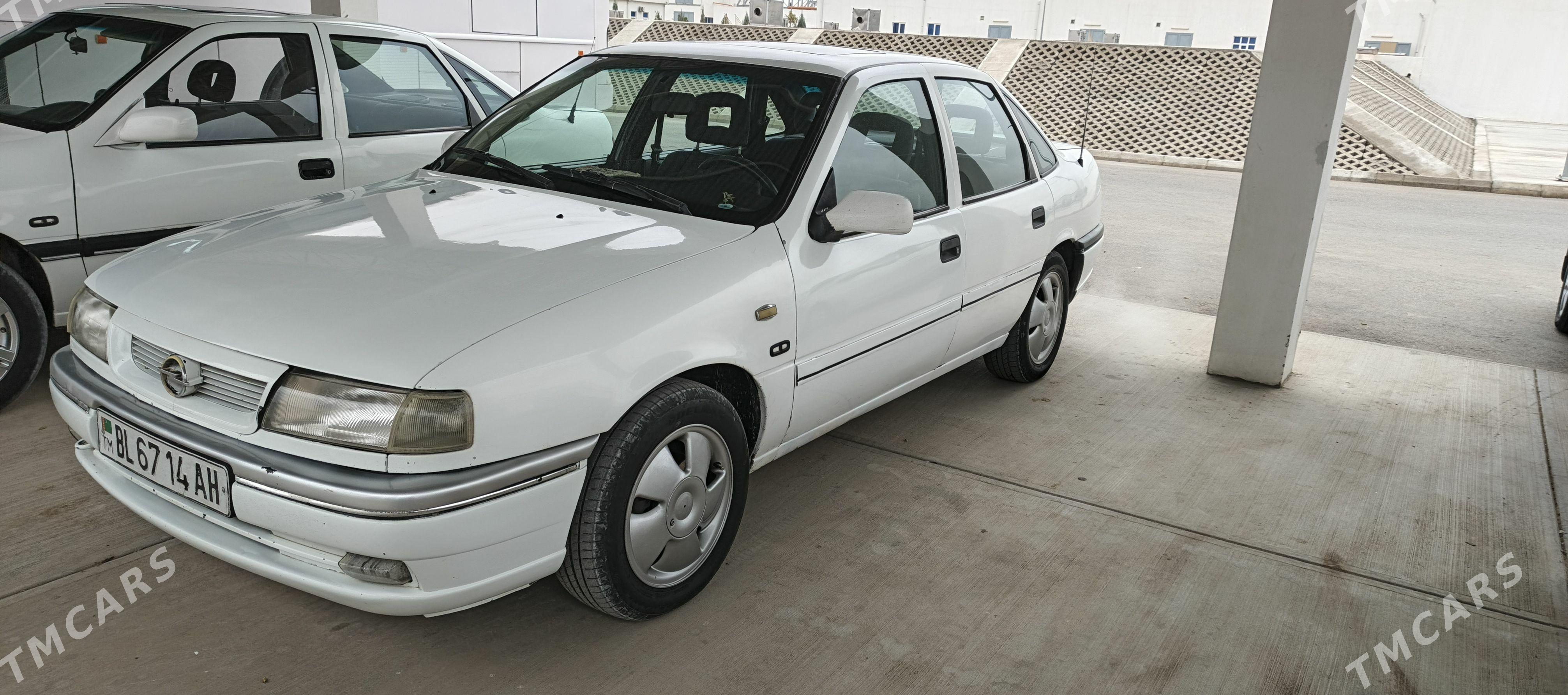 Opel Vectra 1995 - 52 000 TMT - Бахарден - img 1