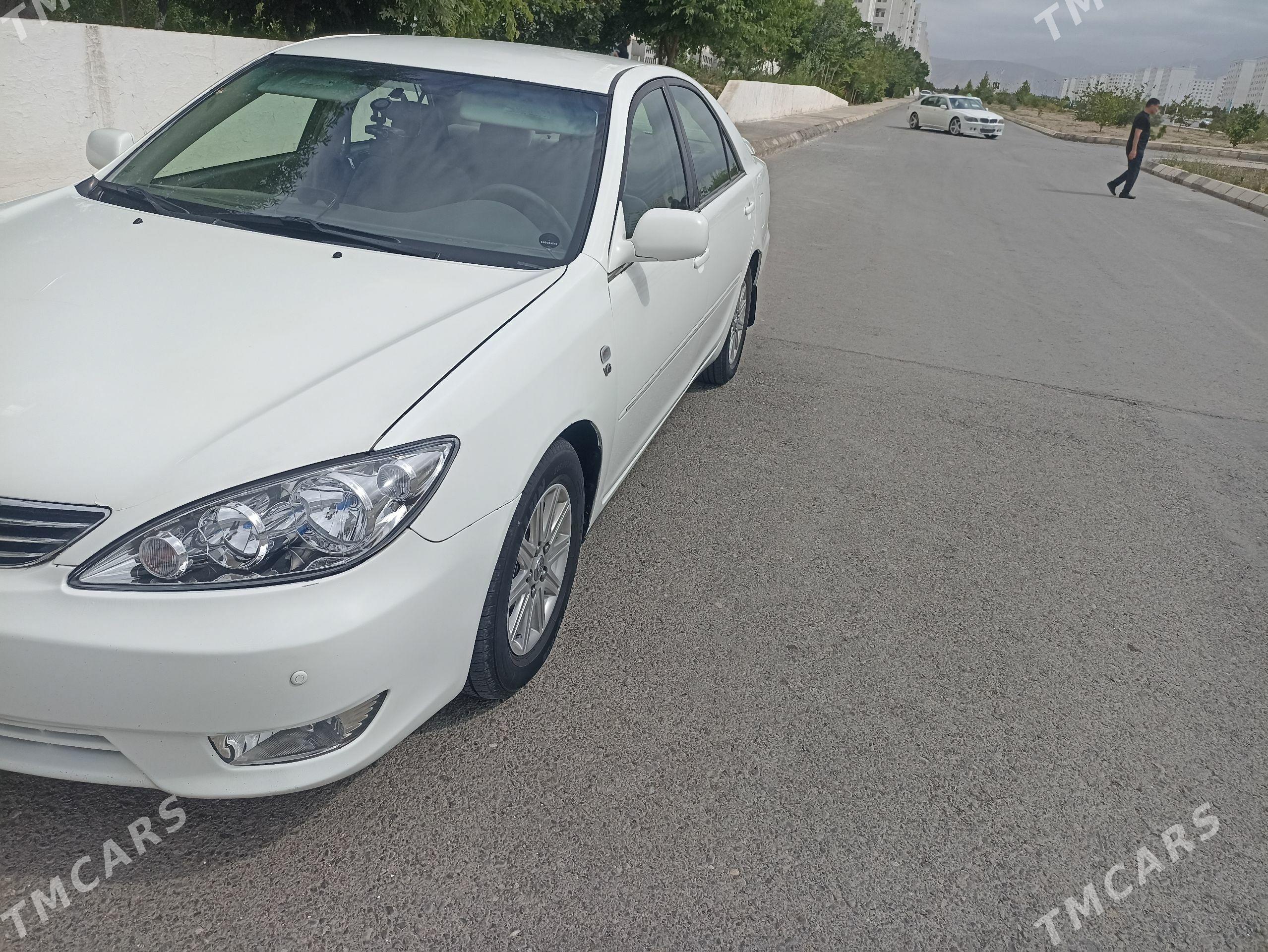 Toyota Camry 2005 - 172 000 TMT - 6 mkr - img 1