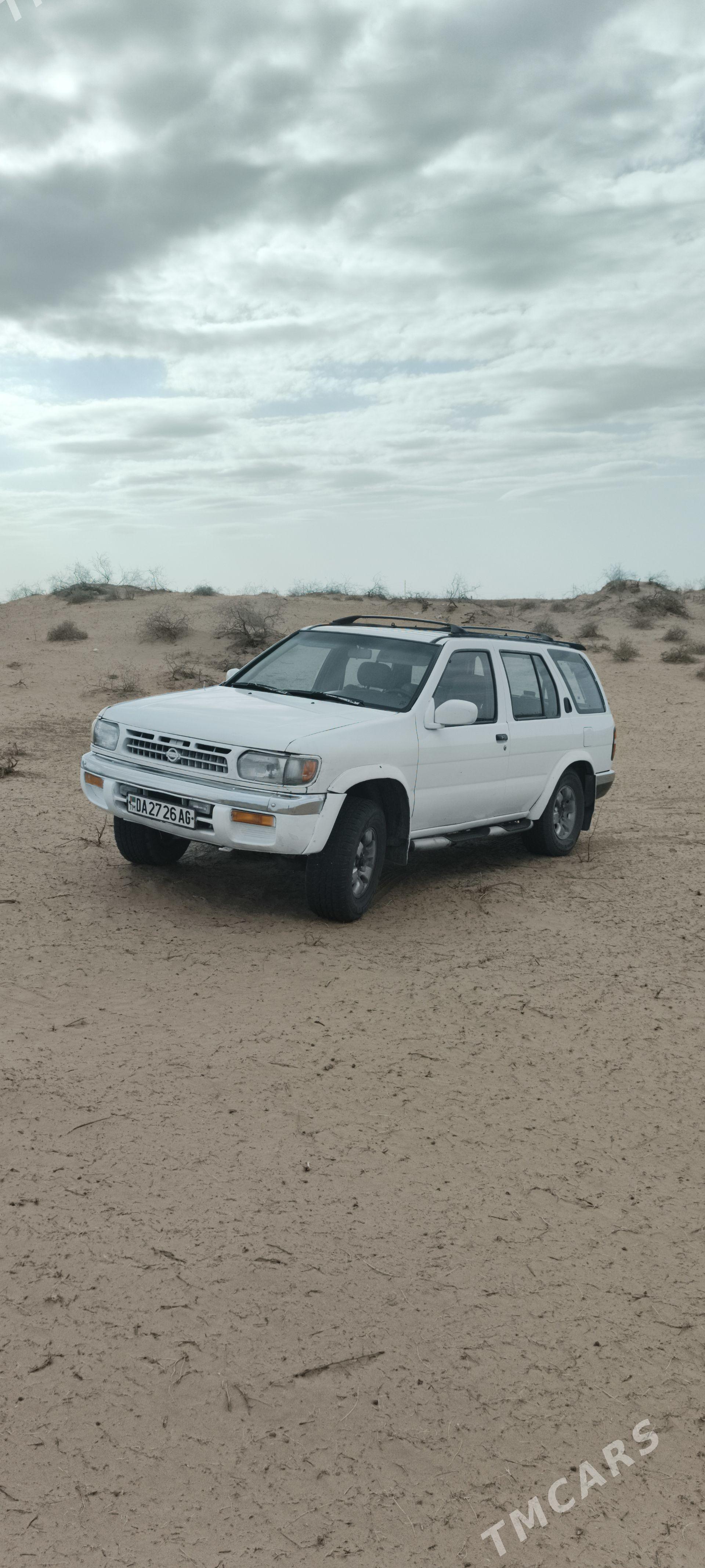 Nissan Pathfinder 1997 - 90 000 TMT - Ашхабад - img 1