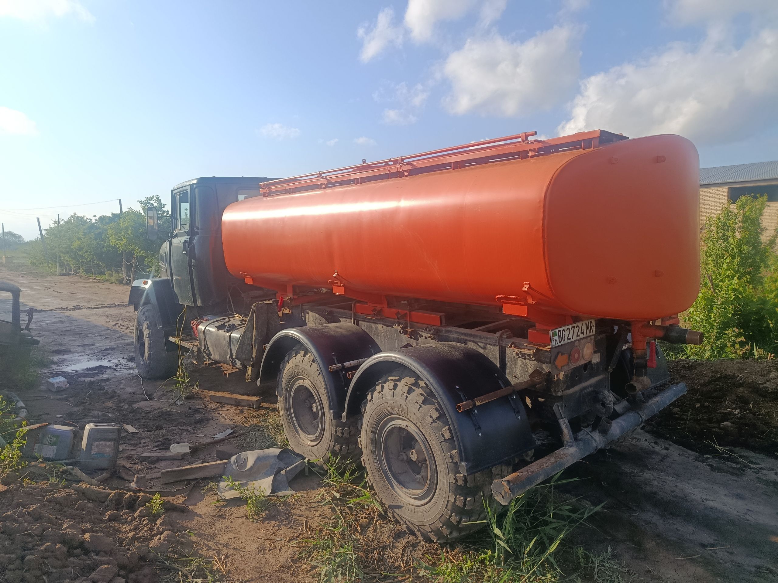 Ural 4320 1986 - 190 000 TMT - Мургап - img 1