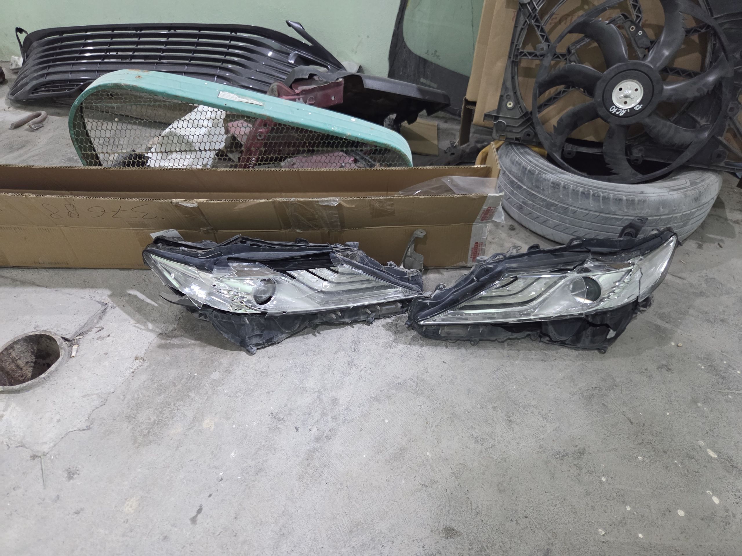 camry 18 fara 900 TMT - Büzmeýin - img 1