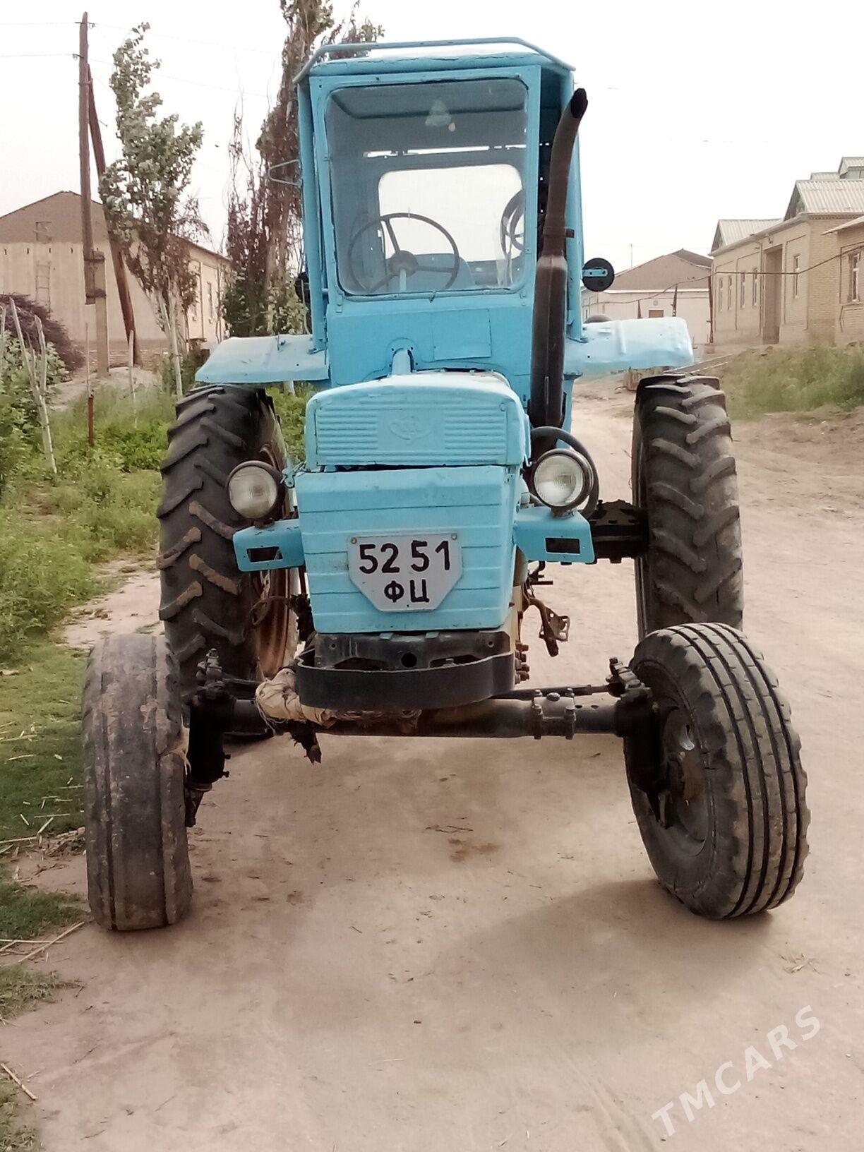 MTZ T-28 1989 - 60 000 TMT - Kerki - img 1