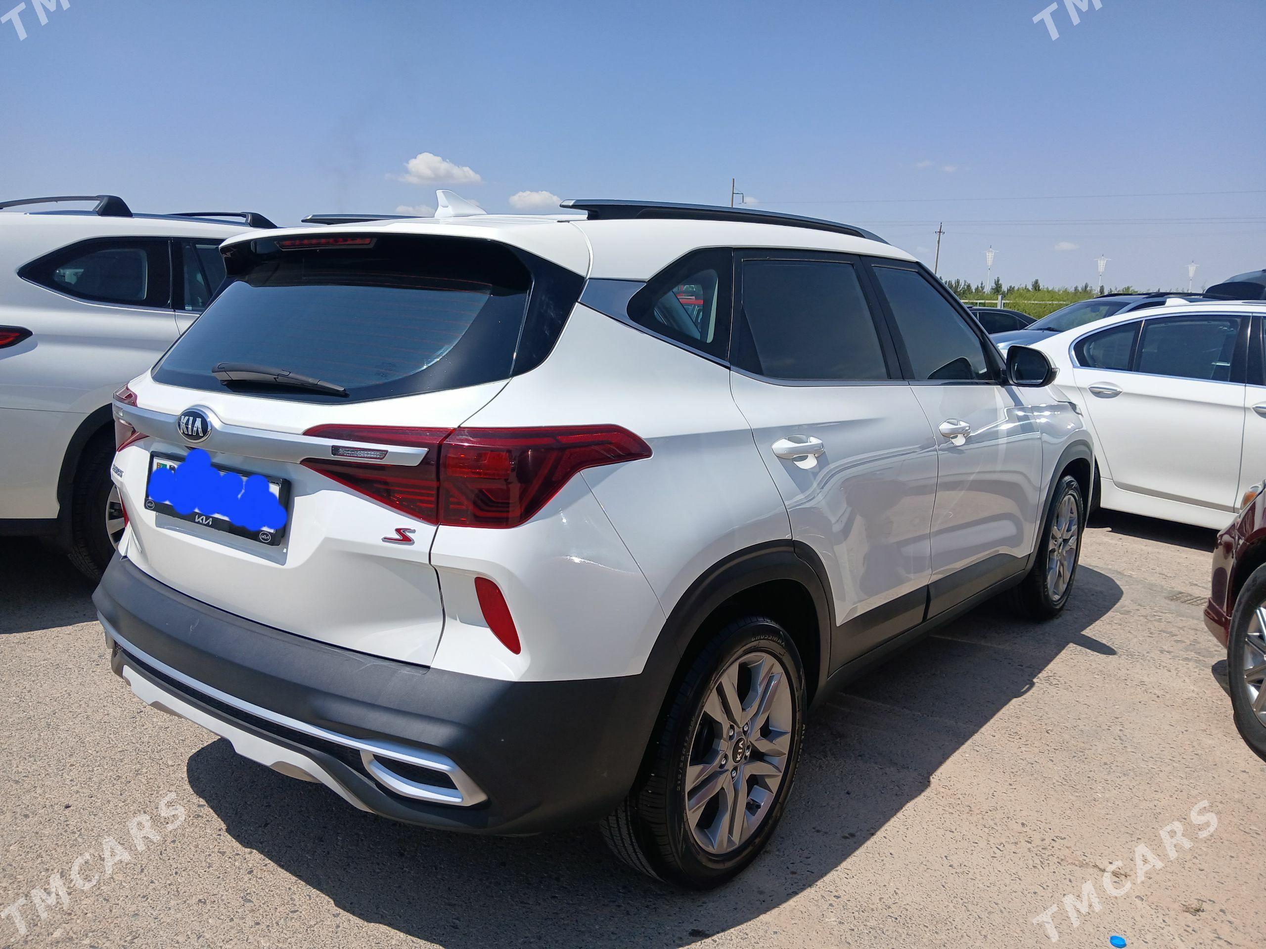 Kia Seltos 2022 - 290 000 TMT - Байрамали - img 1