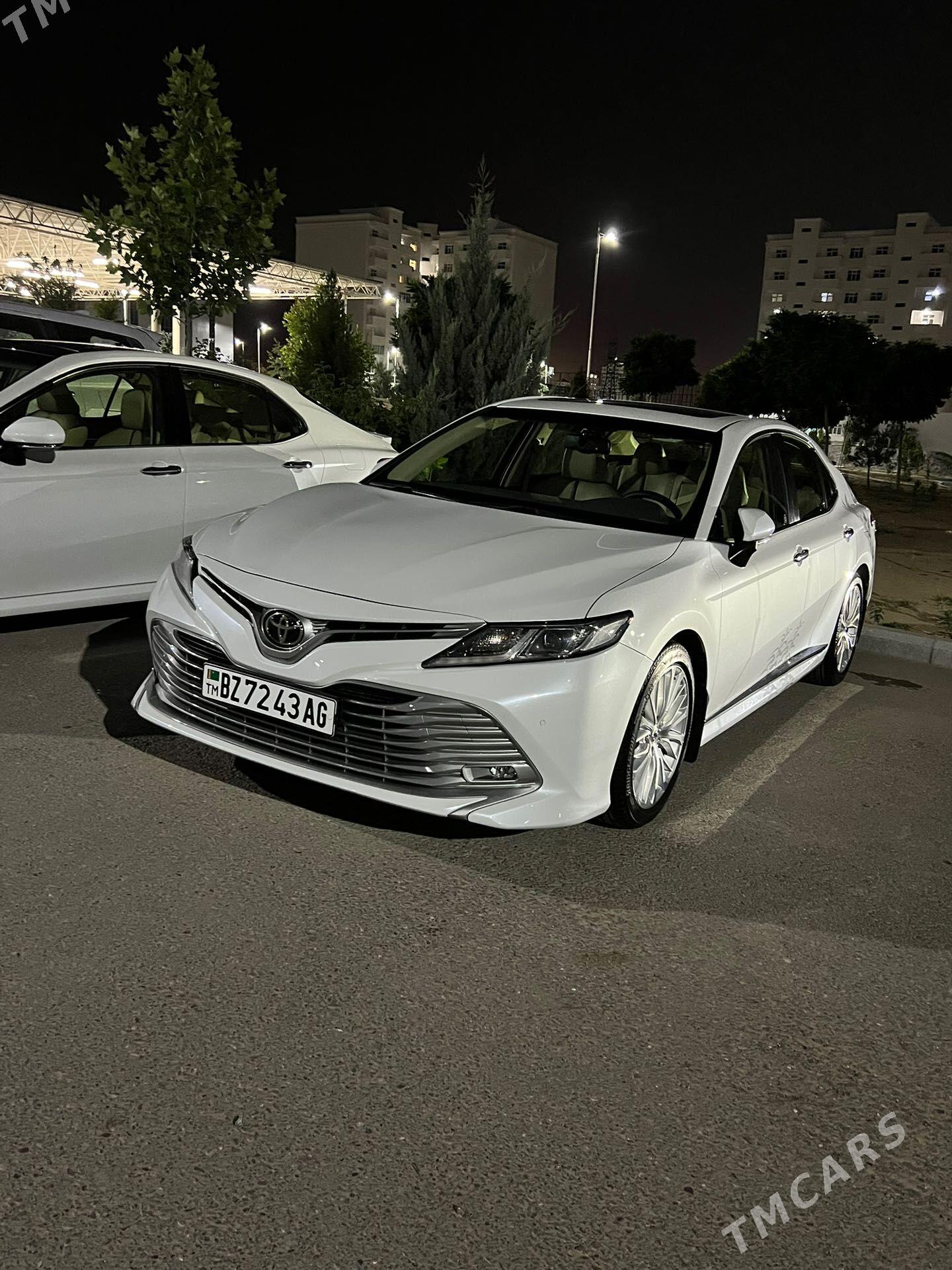 Toyota Camry 2018 - 410 000 TMT - Ашхабад - img 1